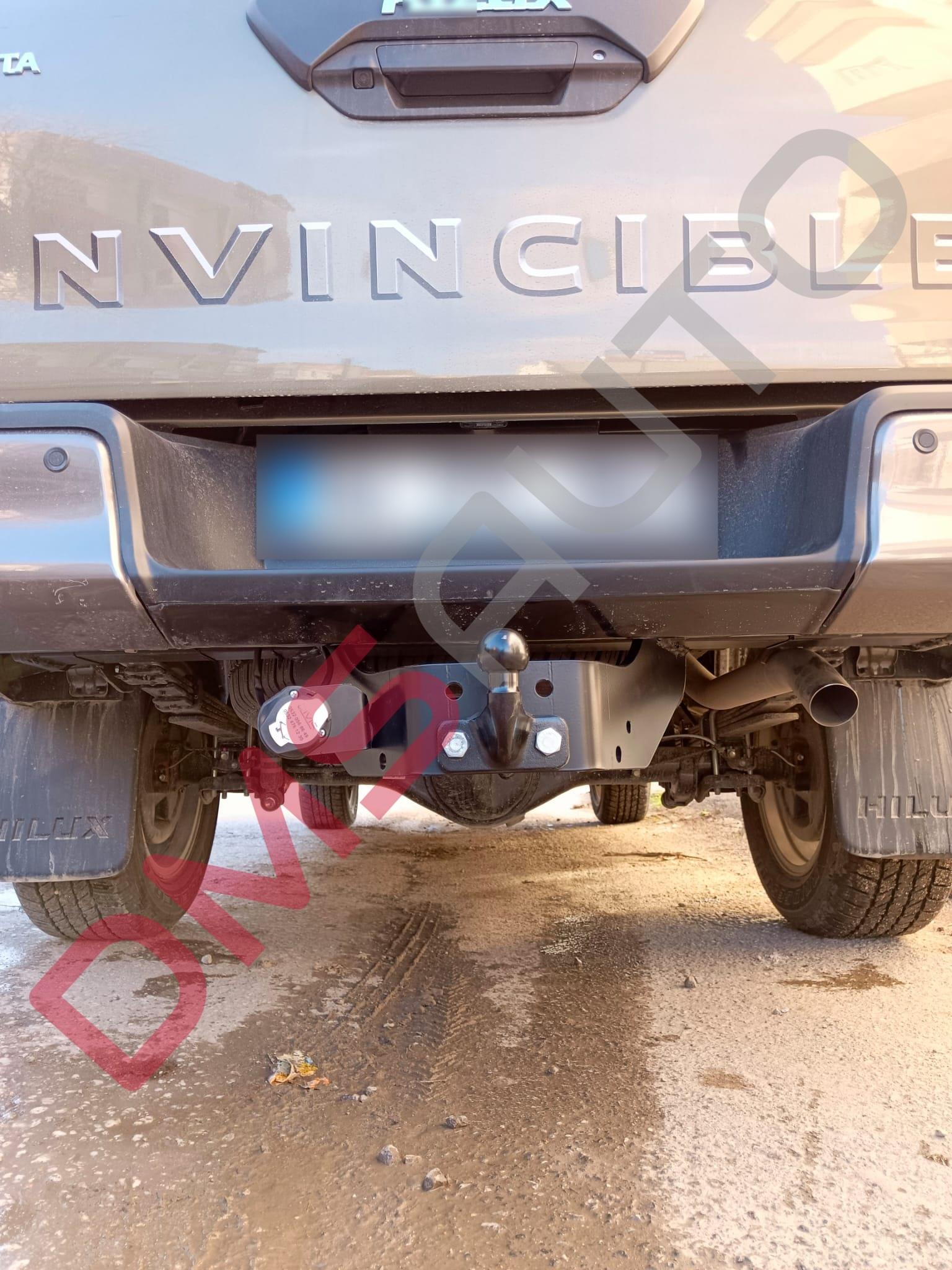 Toyota Hilux 2016 Sonrası Çeki Demiri  Flanşlı