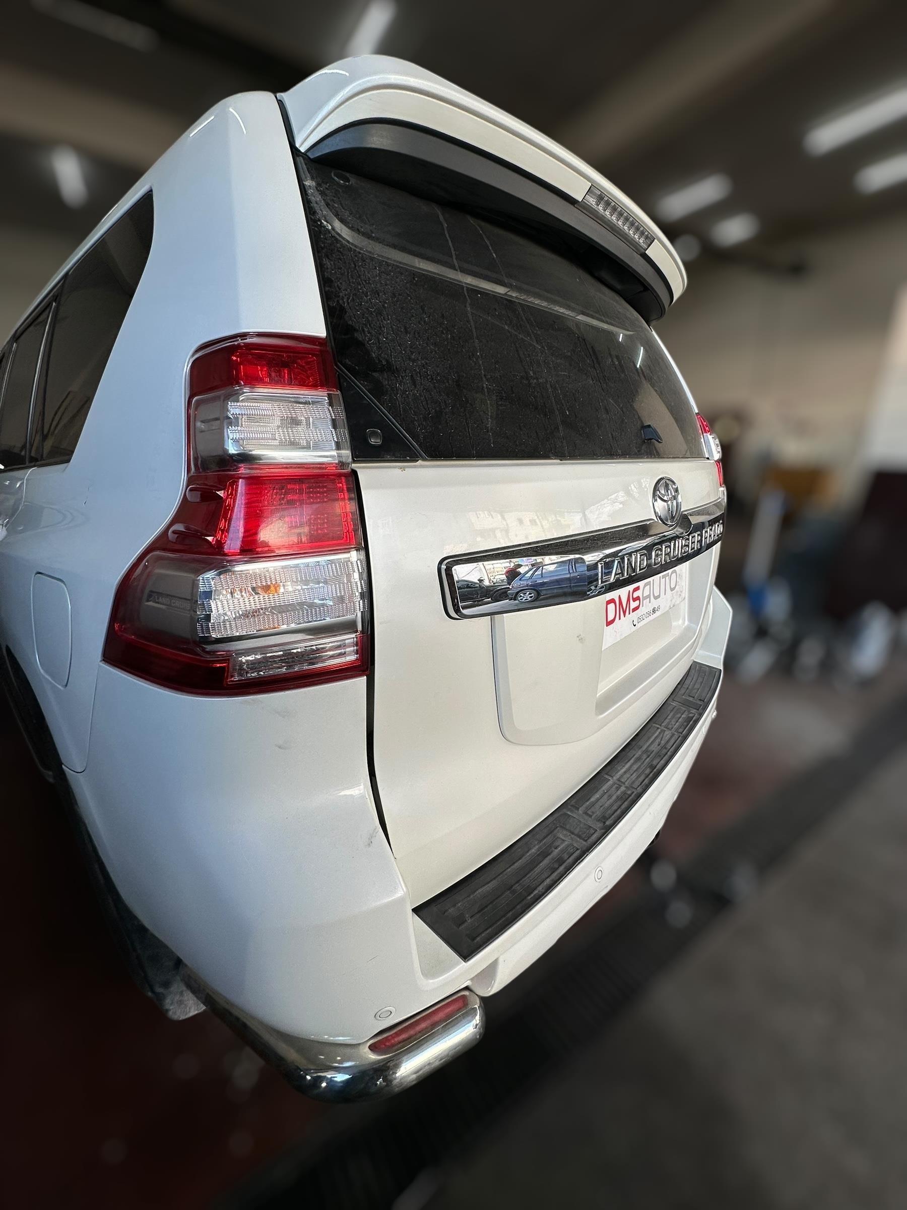 Toyota Land Cruiser 2009 Sonrası Çeki Demiri   (J150 Kasa) 