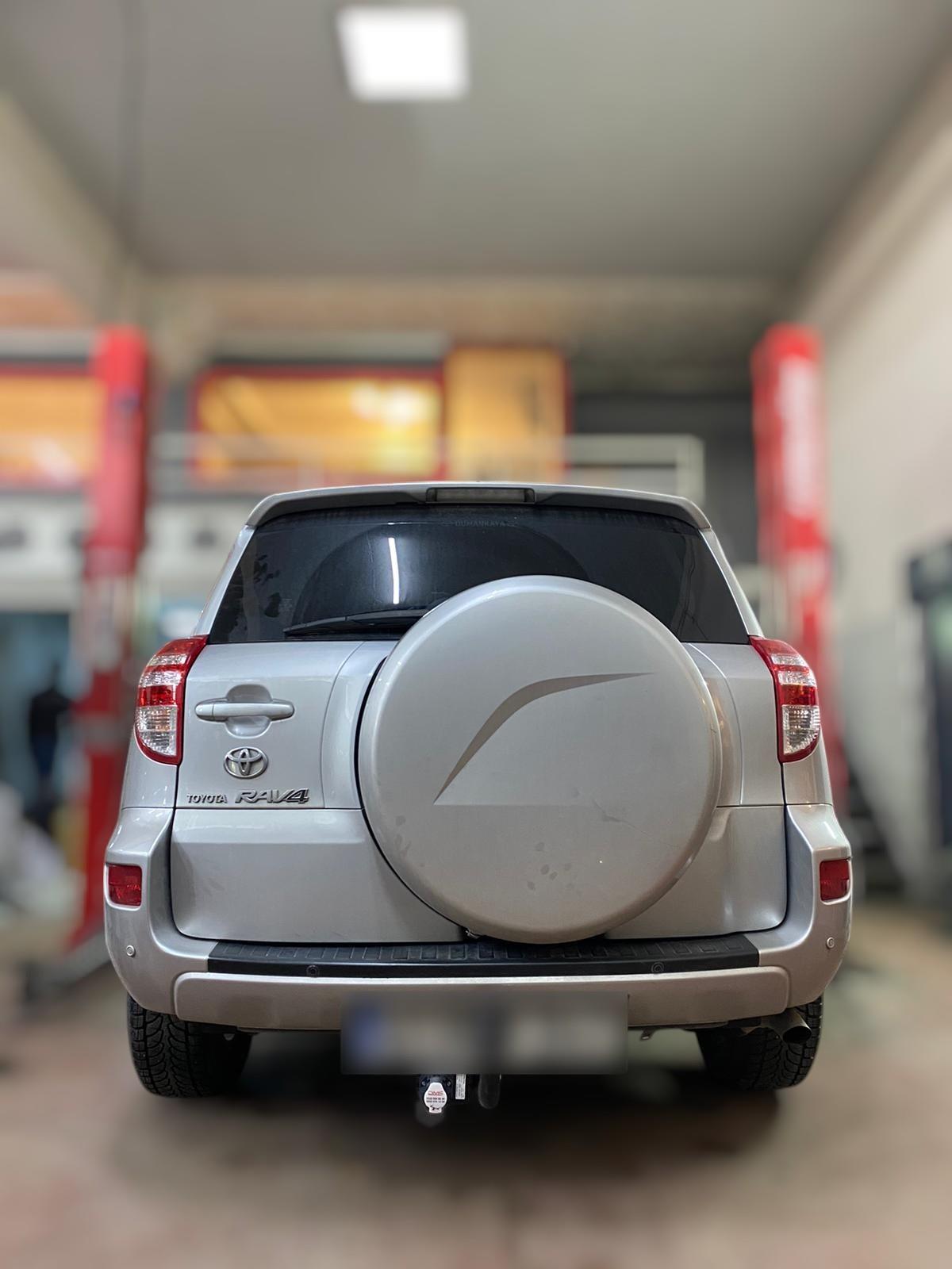 Toyota RAV - 4 III 2006-2013 Çeki Demiri   Kuğu Boynu (STEPNELİ)