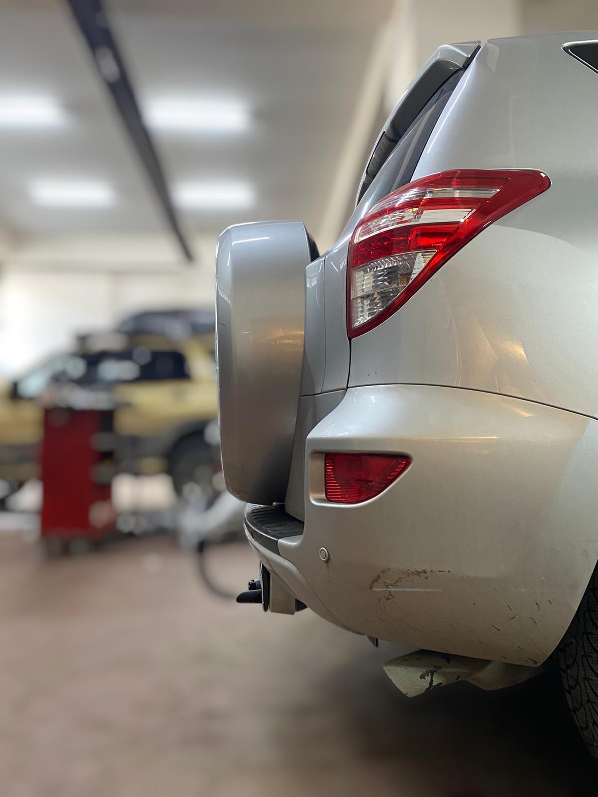 Toyota RAV - 4 III 2006-2013 Çeki Demiri   Kuğu Boynu (STEPNELİ)