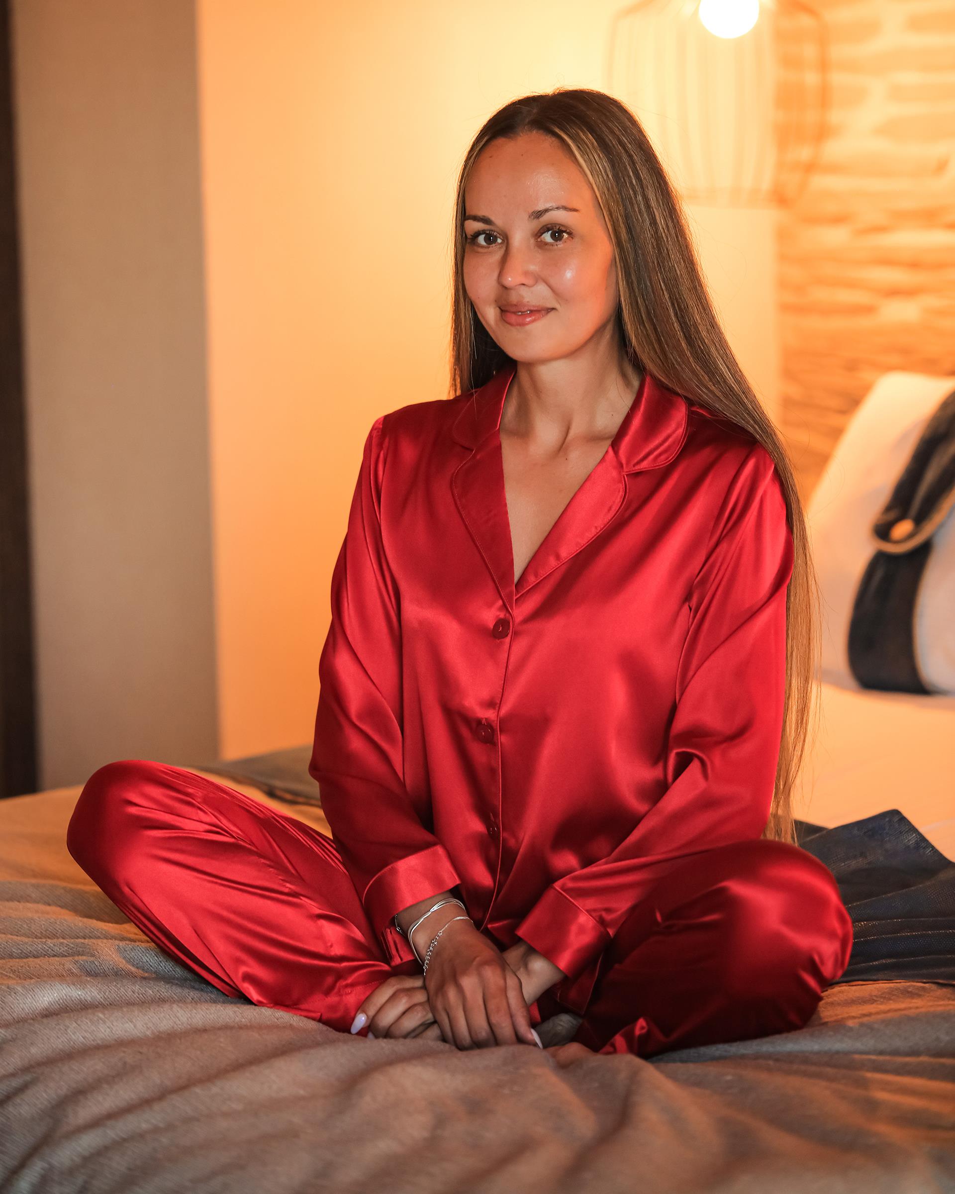 Kırmızı Saf İpek Saten Pijama Takımı