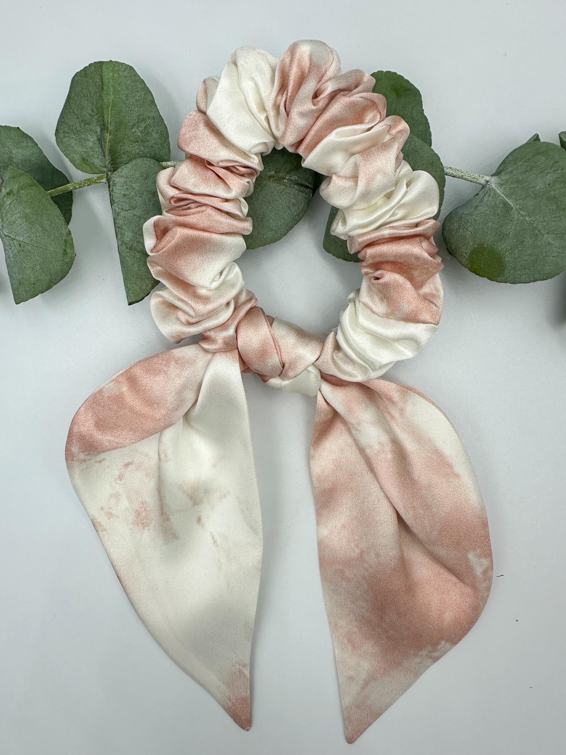 Marble Pink - Saf İpek Fiyonk Toka