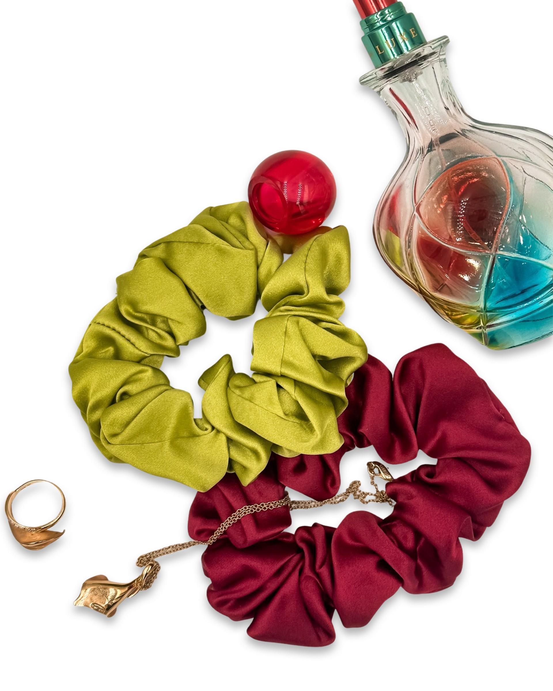 Uçuk Yeşil Saf İpek Saç Tokası Orta Boy