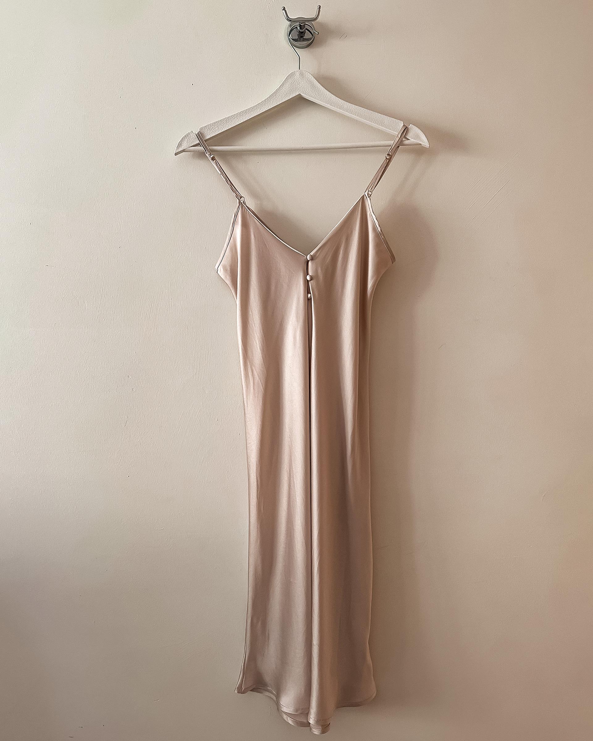 V Yaka Askılı Slip Elbise (Uçuk Pembe)