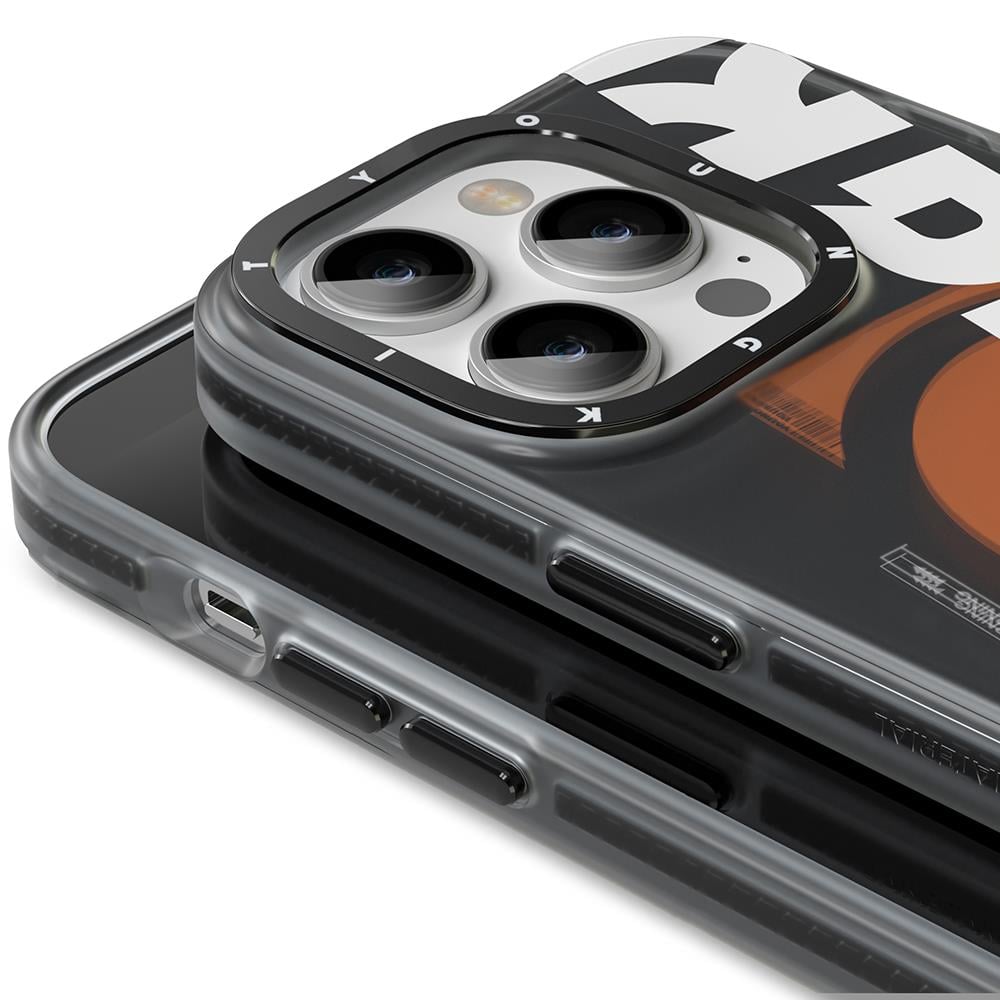 Apple iPhone 13 Pro Max Kılıf M-safe Şarj Özellikli Youngkit Binfen Serisi Yazı Temalı Kapak