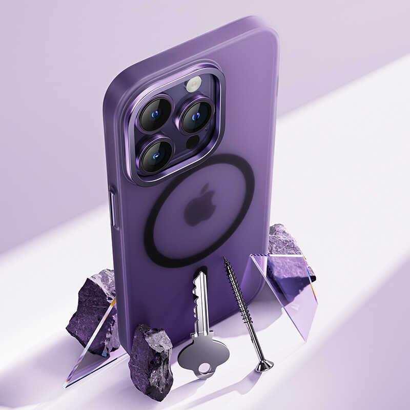 Apple iPhone 14 Plus Kılıf Wireless Şarj Destekli Benks Yeni Seri Magnetik Haze Kapak