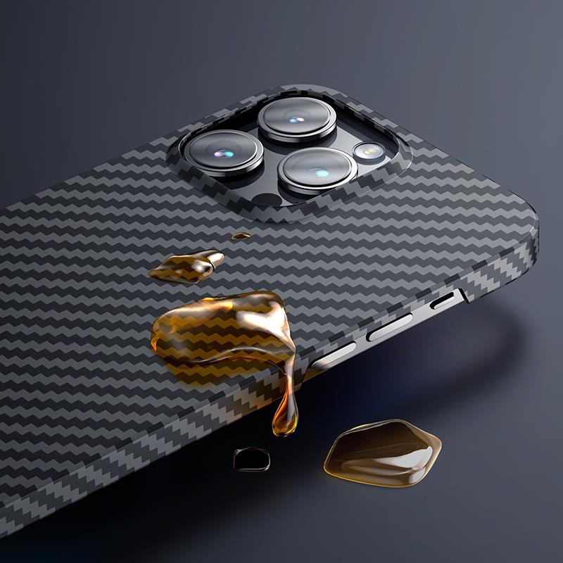Apple iPhone 14 Pro Kılıf M-safe Özellikli Karbon Fiber Benks Essential Kevlar Kapak