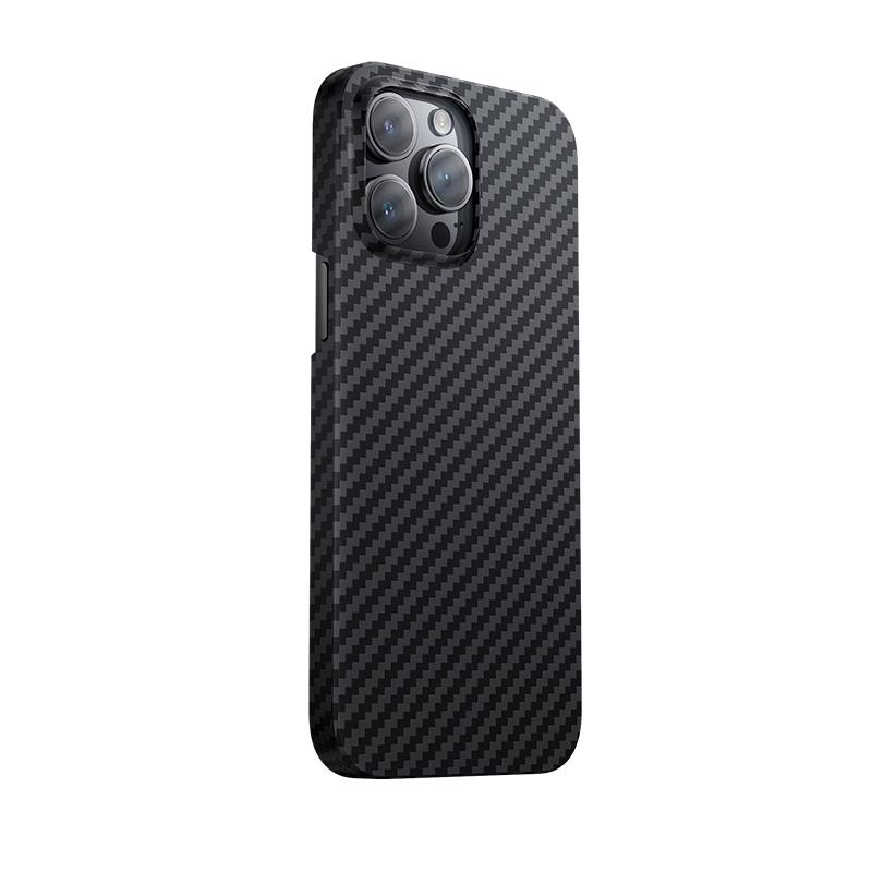 Apple iPhone 14 Pro Kılıf M-safe Özellikli Karbon Fiber Benks Essential Kevlar Kapak