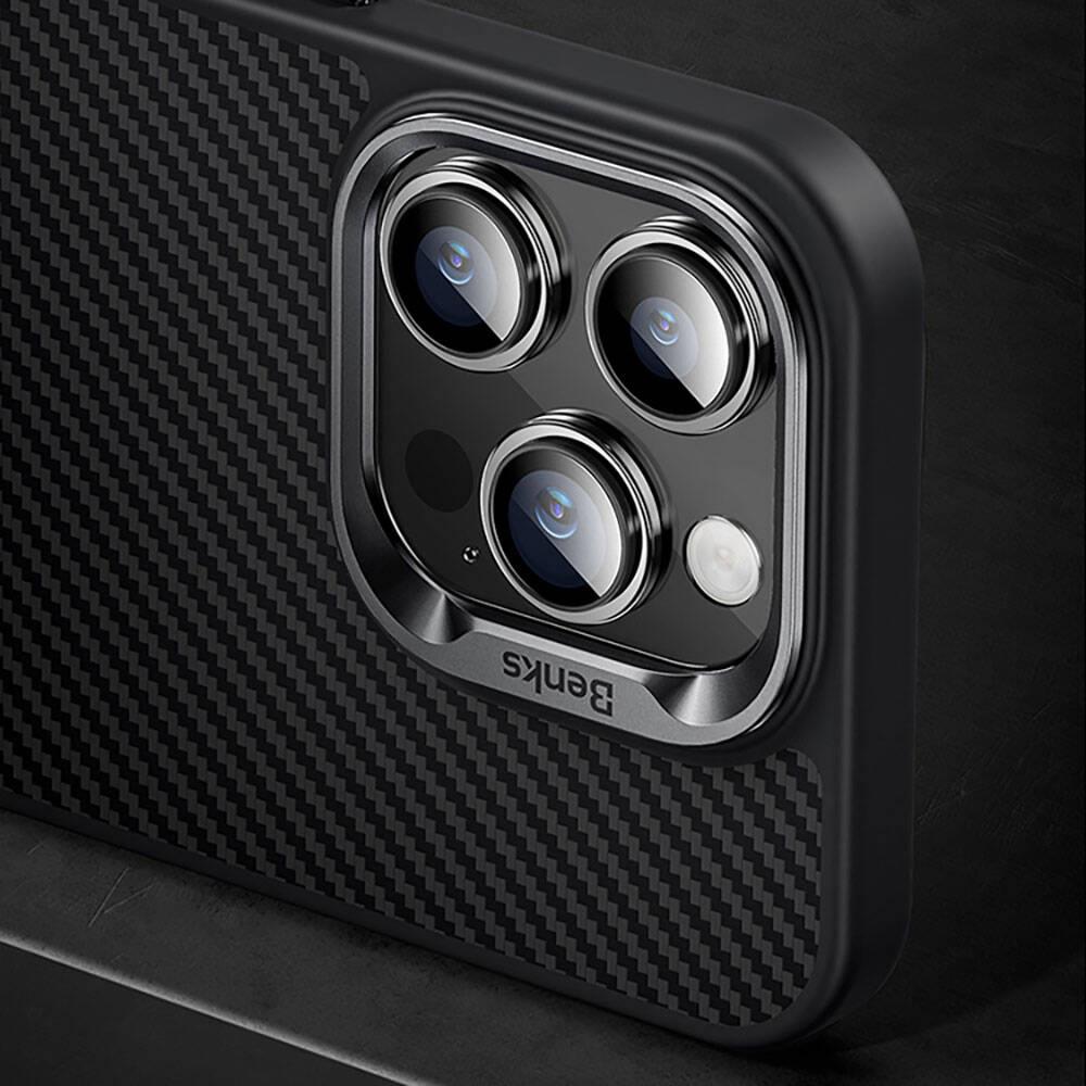 Apple iPhone 14 Pro Max Kılıf Karbon Fiber M-safe Şarj Özellikli Benks Hybrid ArmorPro 600D Kevlar Kapak