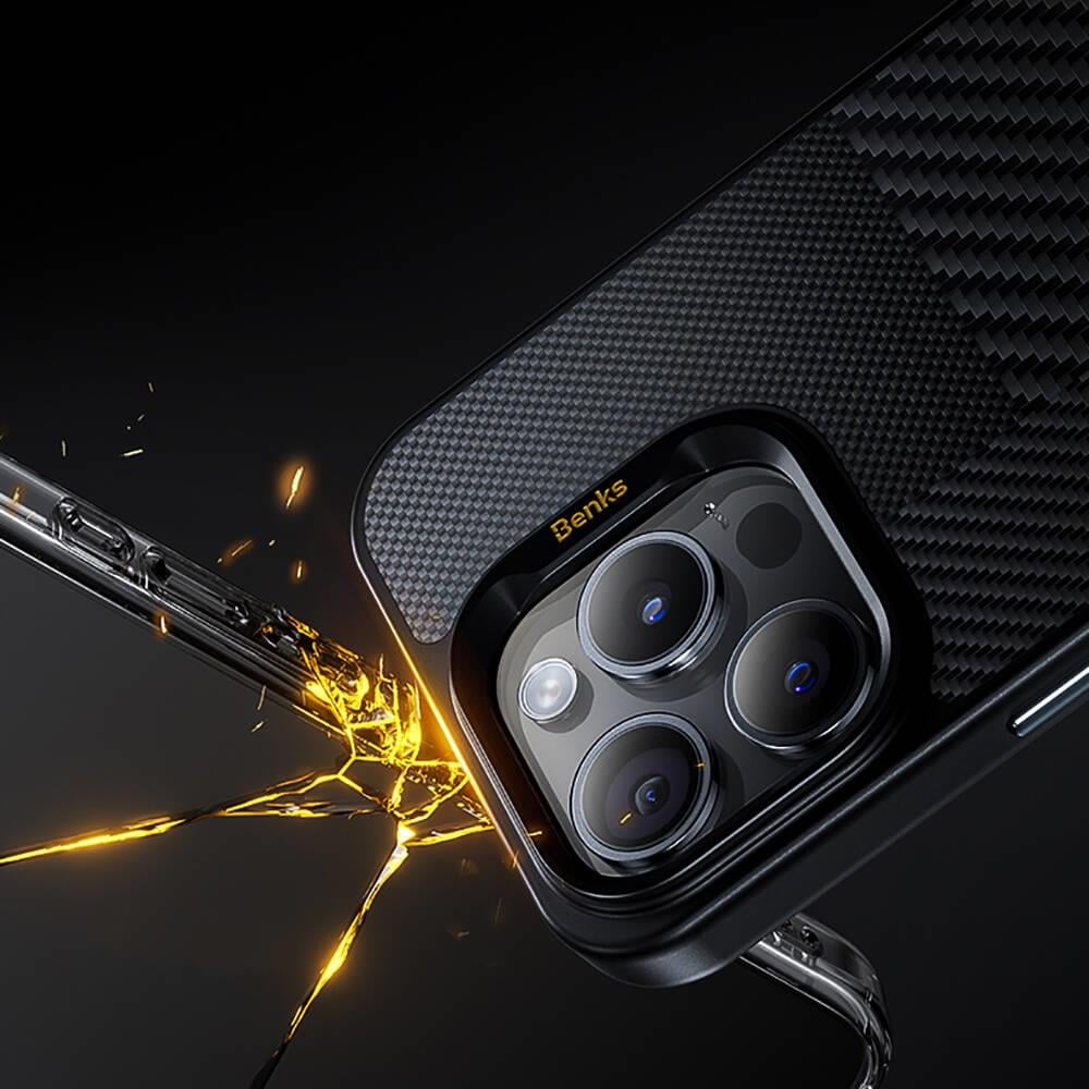 Apple iPhone 14 Pro Max Kılıf M-safe Şarj Özellikli Karbon Fiber Benks Montage Hybrid ArmorPro Kevlar Kapak
