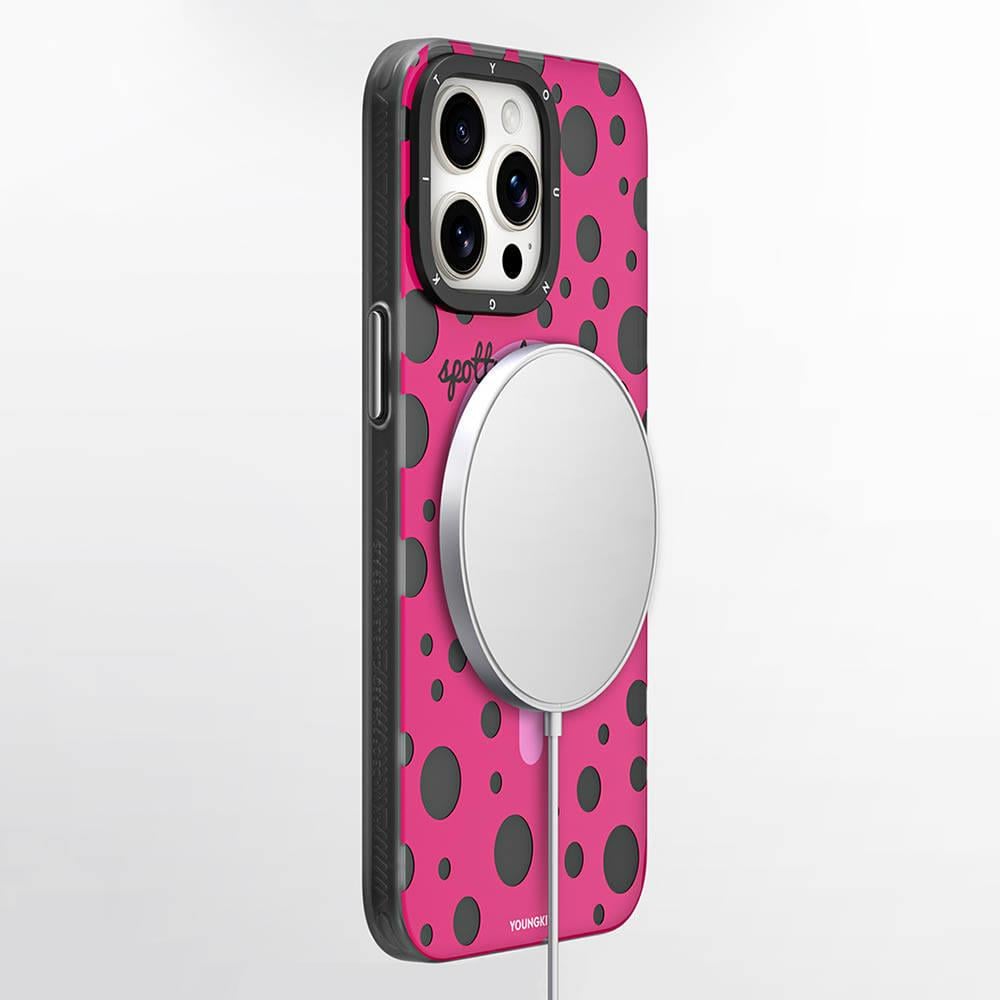 Apple iPhone 14 Pro Max Kılıf M-safe Şarj Özellikli Polka Dot Desenli Youngkit Spots Serisi Kapak