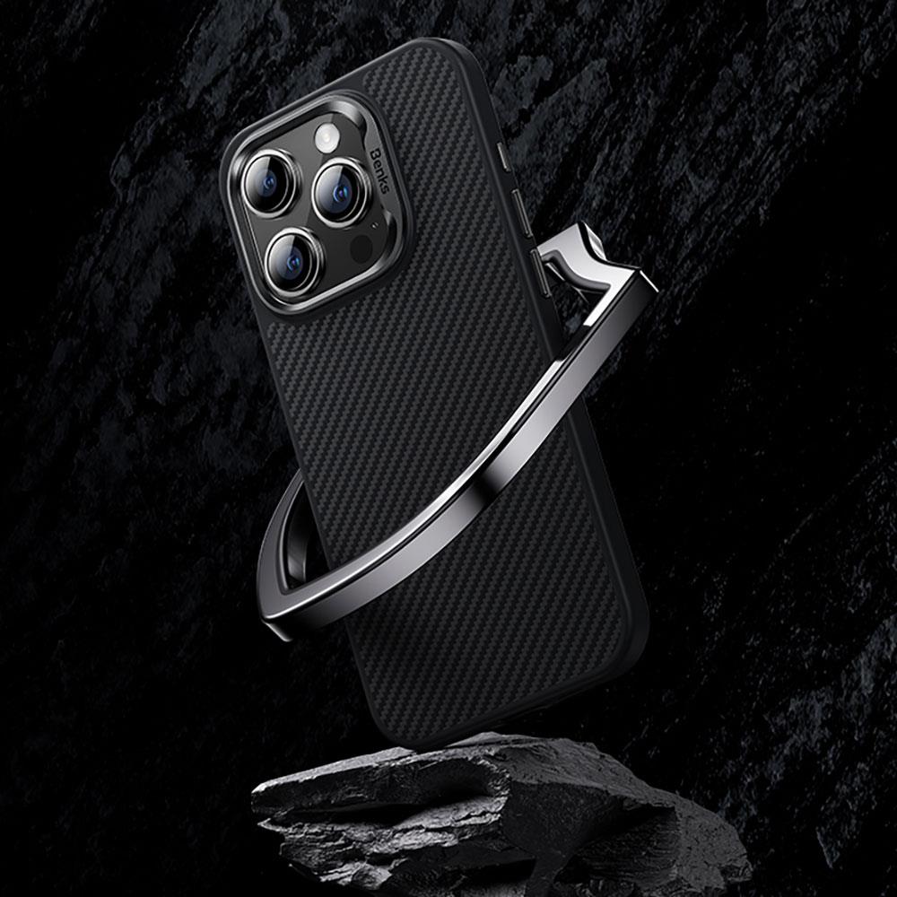 Apple iPhone 15 Plus Kılıf Karbon Fiber M-safe Şarj Özellikli Benks Hybrid ArmorPro 600D Kevlar Kapak