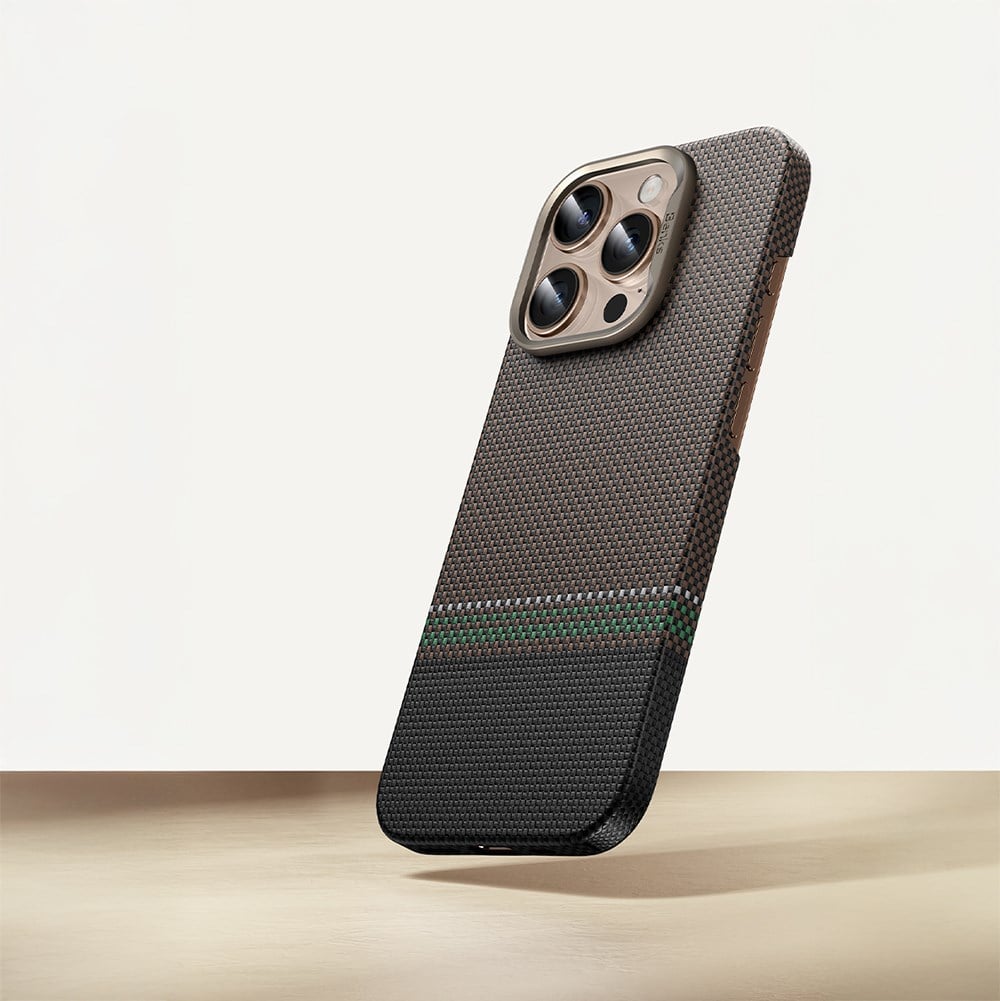 Apple iPhone 15 Pro Kılıf M-safe Şarj Özellikli Karbon Fiber Tasarımlı Benks Prestige ArmorAir Kevlar Kapak