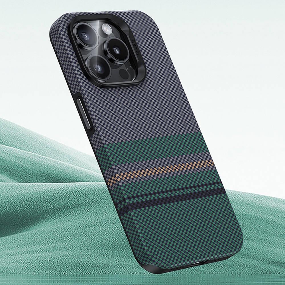 Apple iPhone 15 Pro Kılıf M-safe Şarj Özellikli Karbon Fiber Tasarımlı Benks Aurora ArmorPro Kevlar Kapak