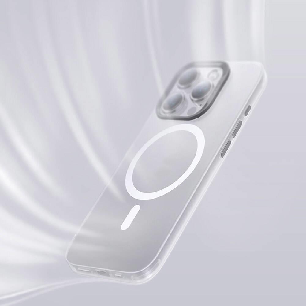 Apple iPhone 15 Pro Kılıf M-safe Şarj Özellikli Benks Lucid Armor Kapak