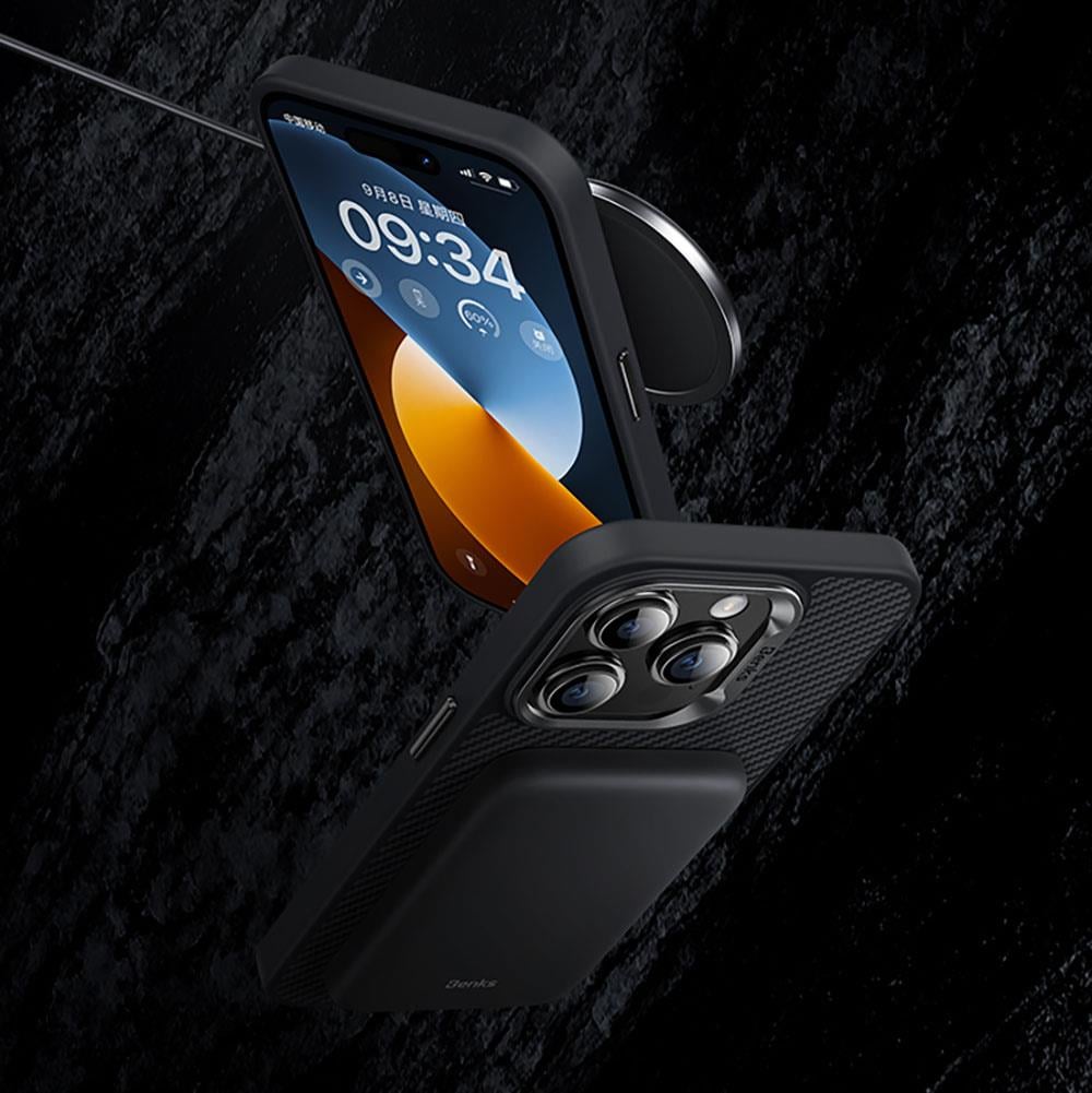 Apple iPhone 15 Pro Max Kılıf Karbon Fiber M-safe Şarj Özellikli Benks Hybrid ArmorPro 600D Kevlar Kapak