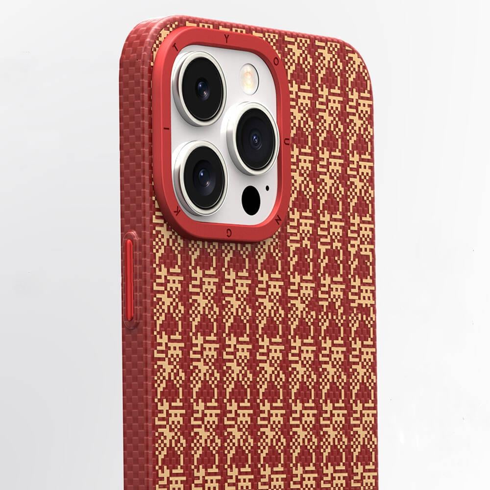 Apple iPhone 15 Pro Max Kılıf M-safe Şarj Özellikli Kevlar 1500D Youngkit Auspicious Loong Serisi Kapak