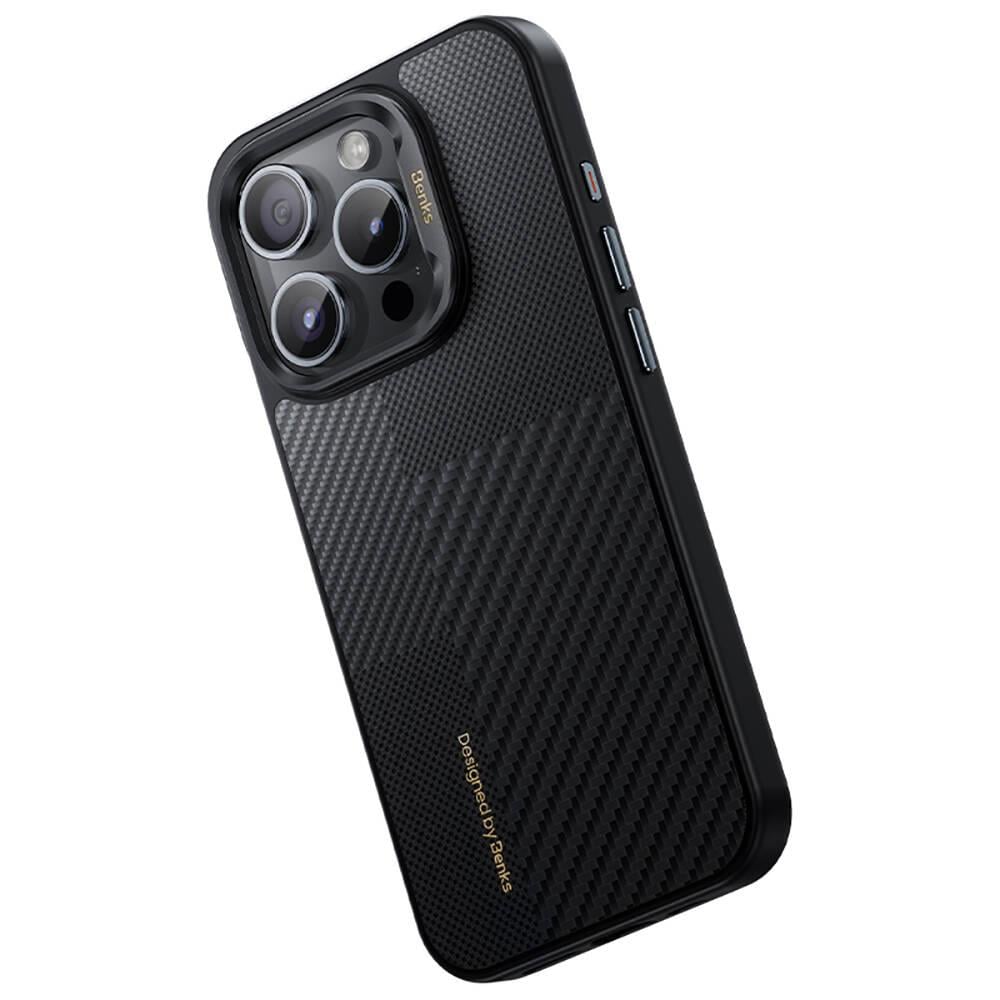 Apple iPhone 15 Pro Max Kılıf M-safe Şarj Özellikli Karbon Fiber Benks Montage Hybrid ArmorPro Kevlar Kapak