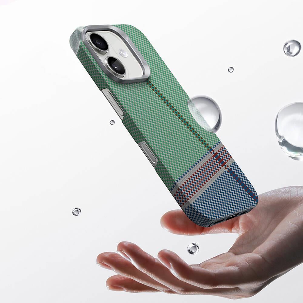 Apple iPhone 16 Kılıf M-safe Şarj Özellikli Karbon Fiber Tasarımlı Benks Passion Green ArmorAir Kevlar Kapak