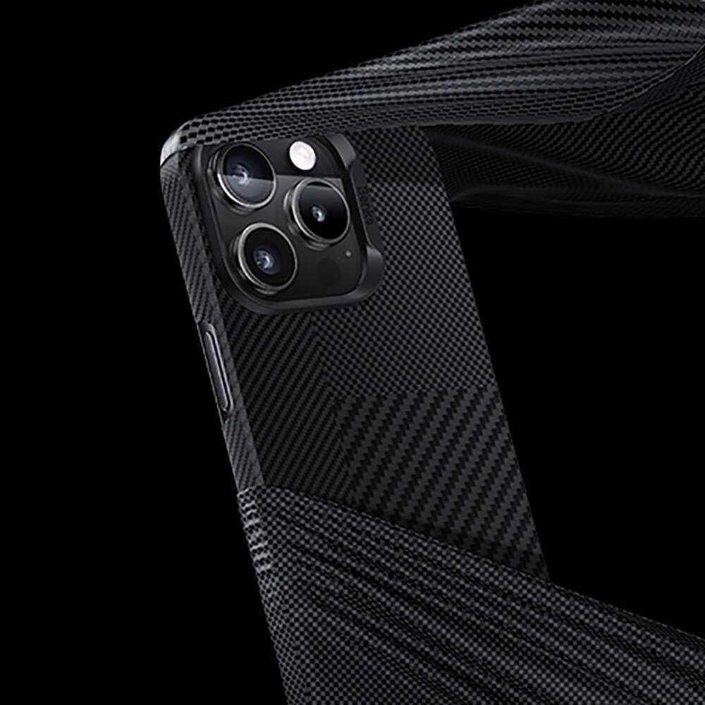 Apple iPhone 16 Plus Kılıf M-safe Şarj Özellikli Karbon Fiber Benks Montage ArmorAir Kevlar Kapak
