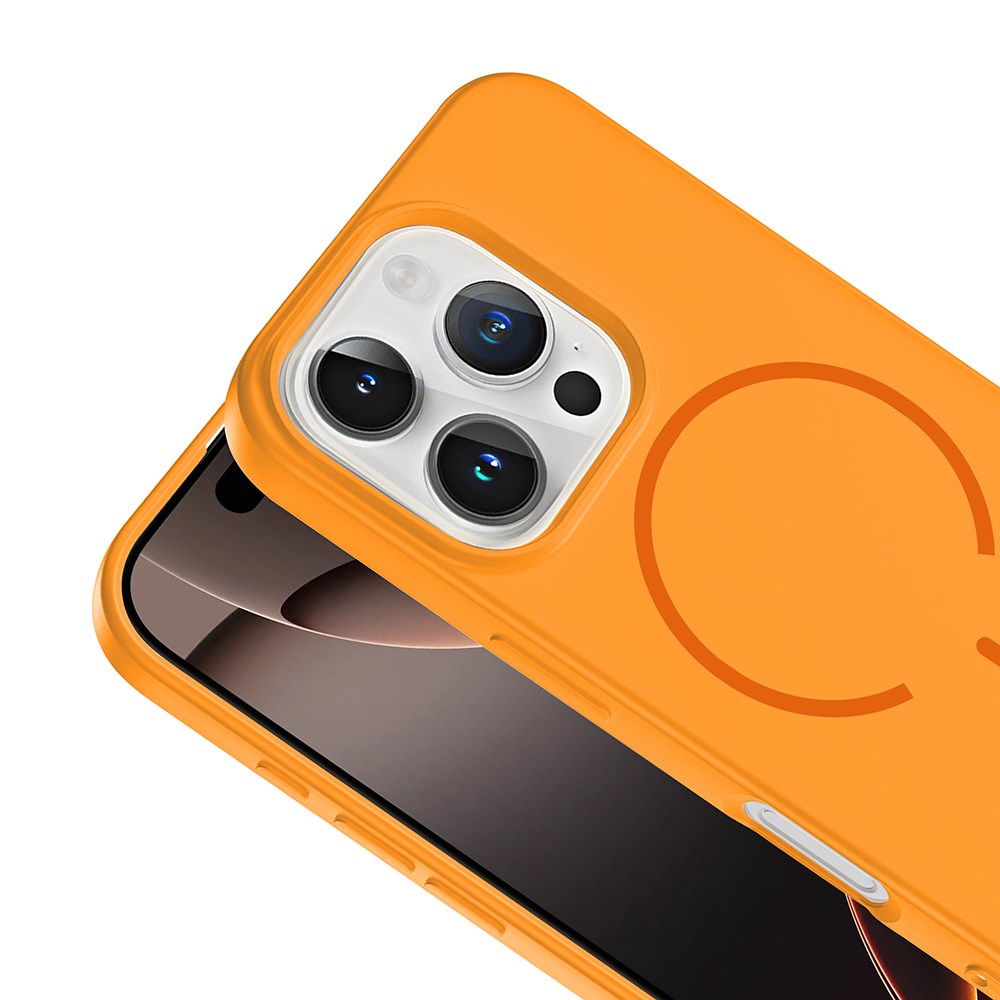Apple iPhone 16 Pro Kılıf M-safe Şarj Özellikli Benks City Serisi Kapak