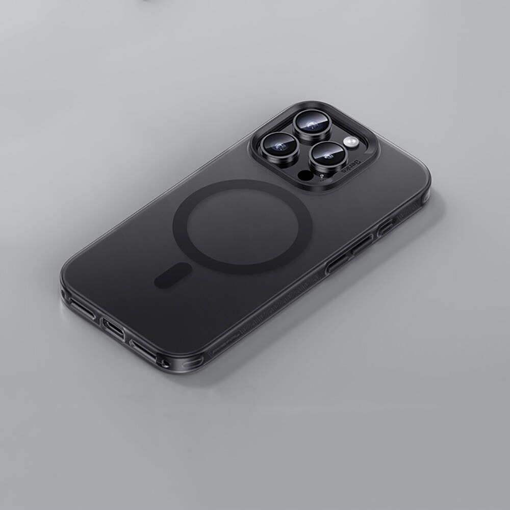 Apple iPhone 16 Pro Kılıf M-safe Şarj Özellikli Benks Lucid Armor Kapak