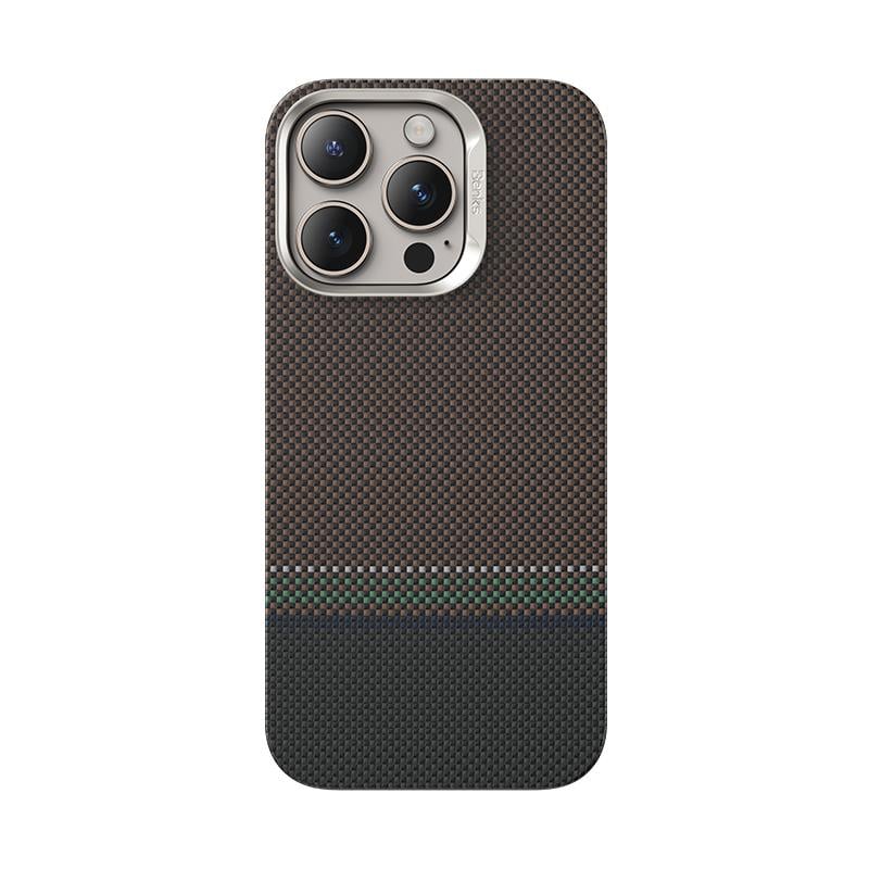 Apple iPhone 16 Pro Max Kılıf M-safe Şarj Özellikli Karbon Fiber Tasarımlı Benks Prestige ArmorAir Kevlar Kapak