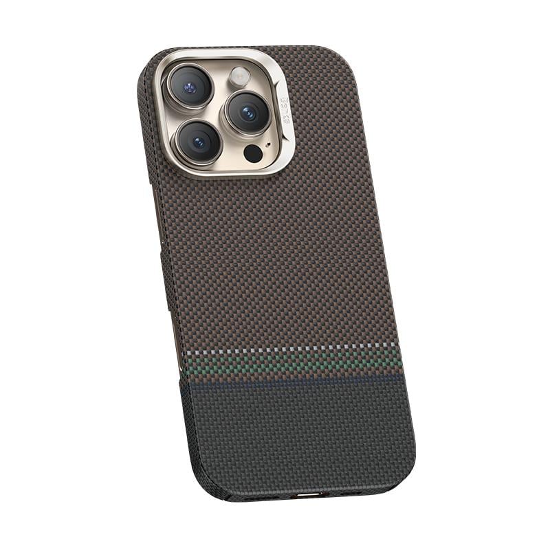 Apple iPhone 16 Pro Max Kılıf M-safe Şarj Özellikli Karbon Fiber Tasarımlı Benks Prestige ArmorAir Kevlar Kapak