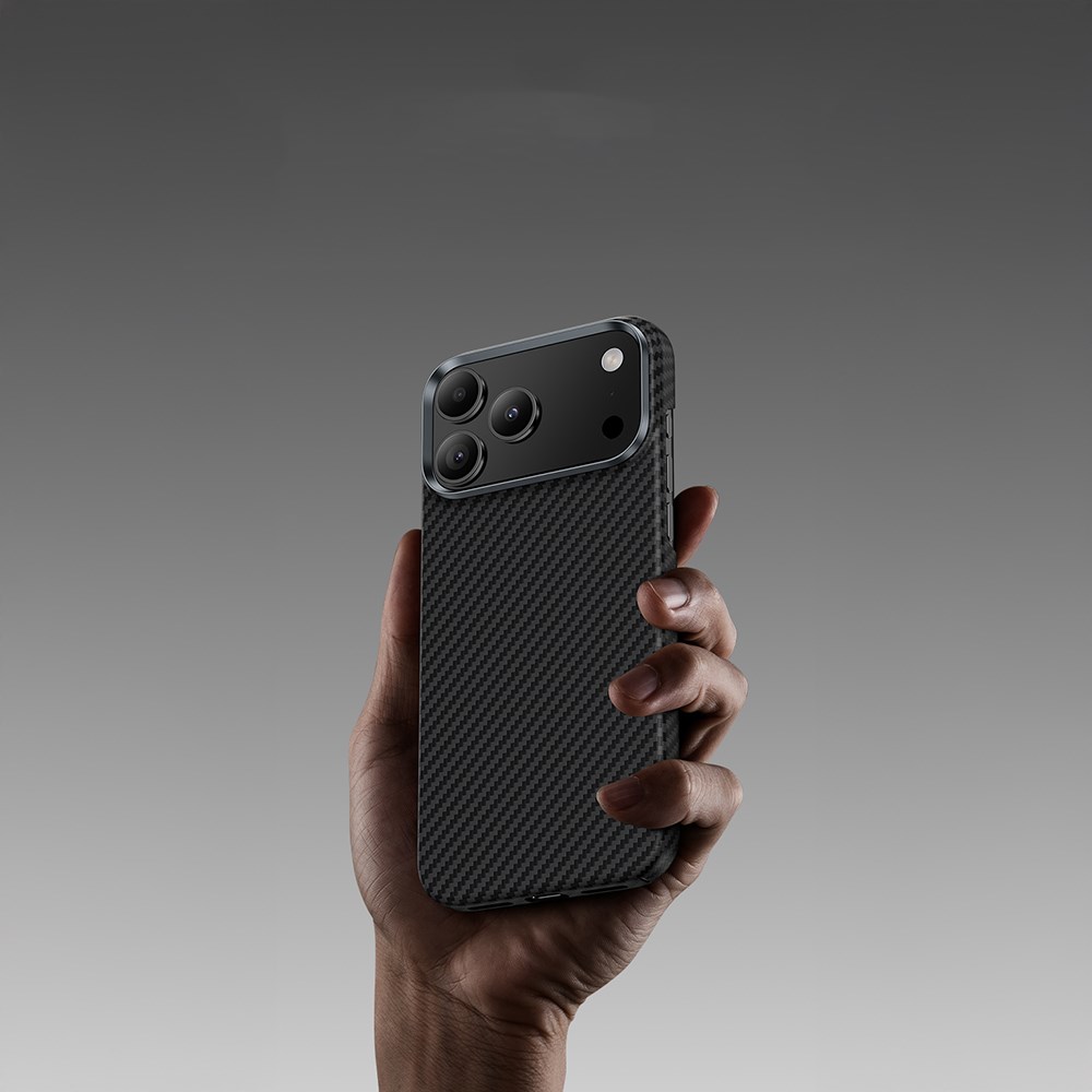 Apple iPhone 17 Air Kılıf Benks M-safe Şarj Özellikli Metal Kamera Çerçeveli Magnetik ArmorAir 600D Kevlar Fiber Kapak