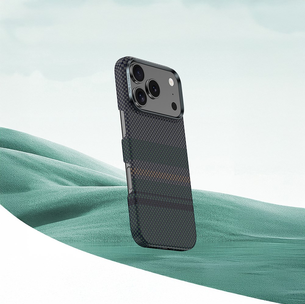Apple iPhone 17 Kılıf M-safe Şarj Özellikli Karbon Fiber Tasarımlı Benks Aurora ArmorAir Kevlar Kapak