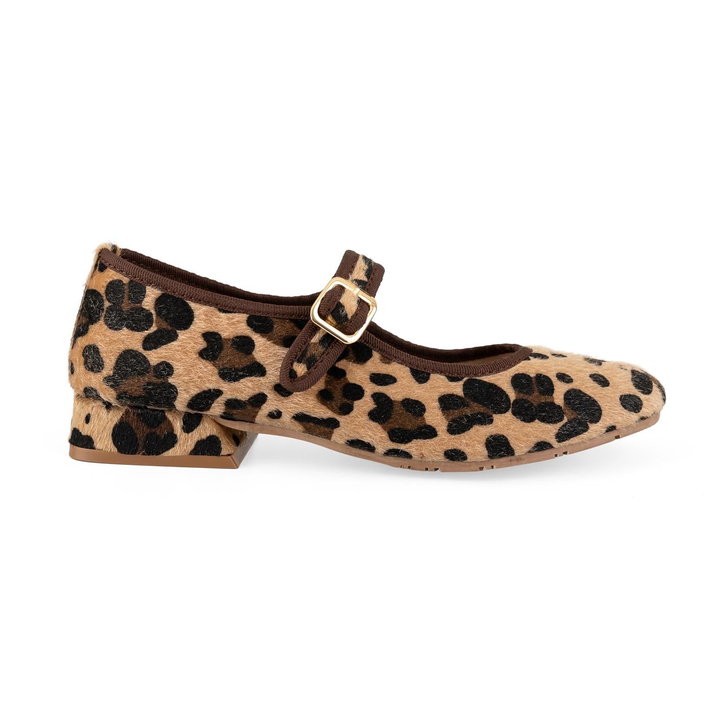 Begüm on Heels