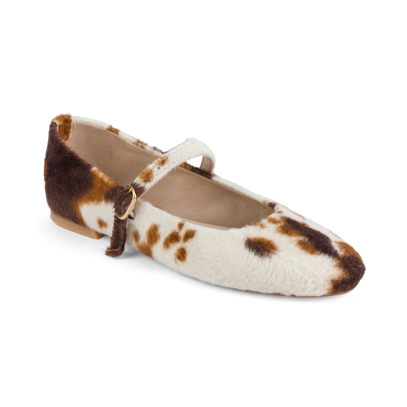 Bella. Mary Janes-Moo 