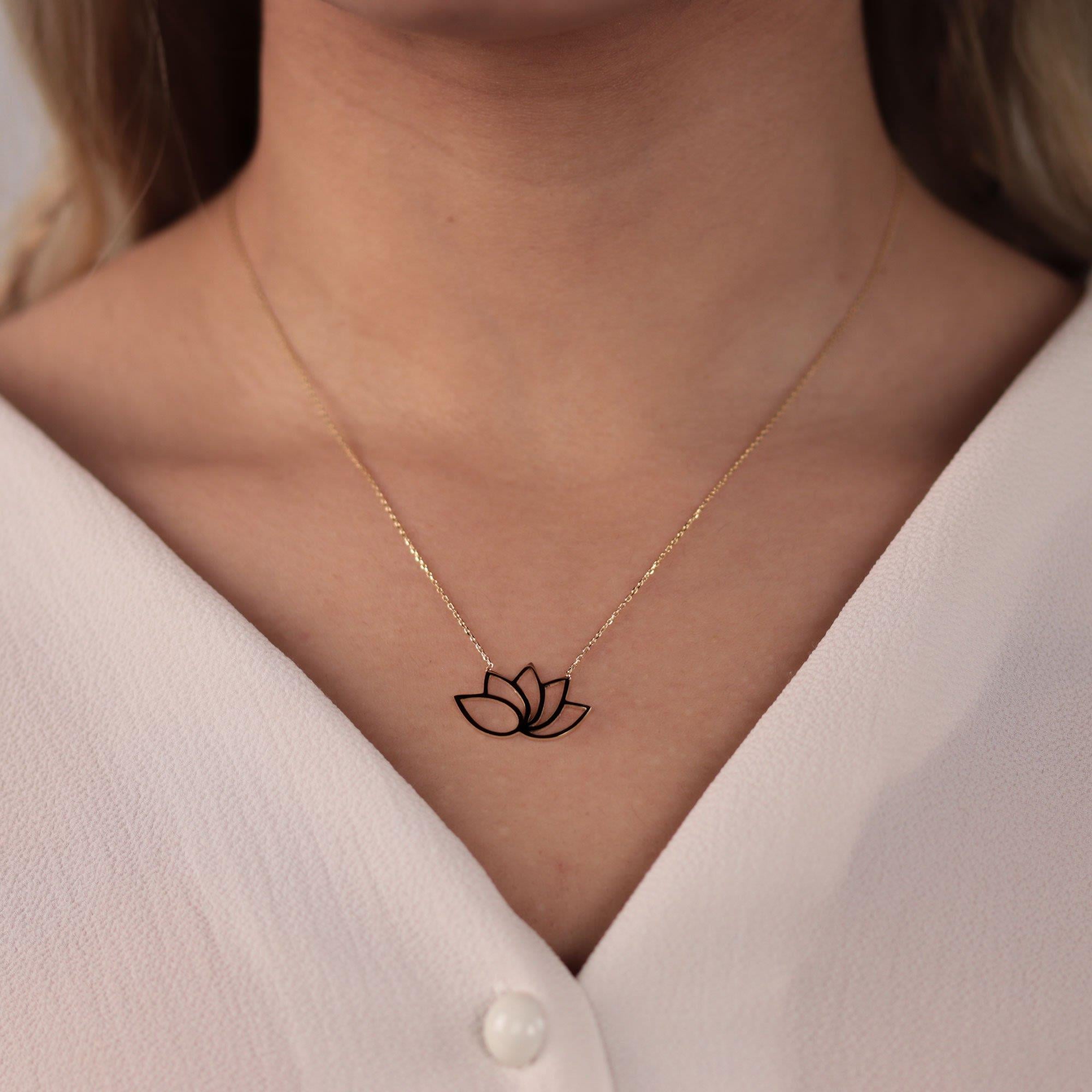 lotus-kolye--fcf6a.jpg
