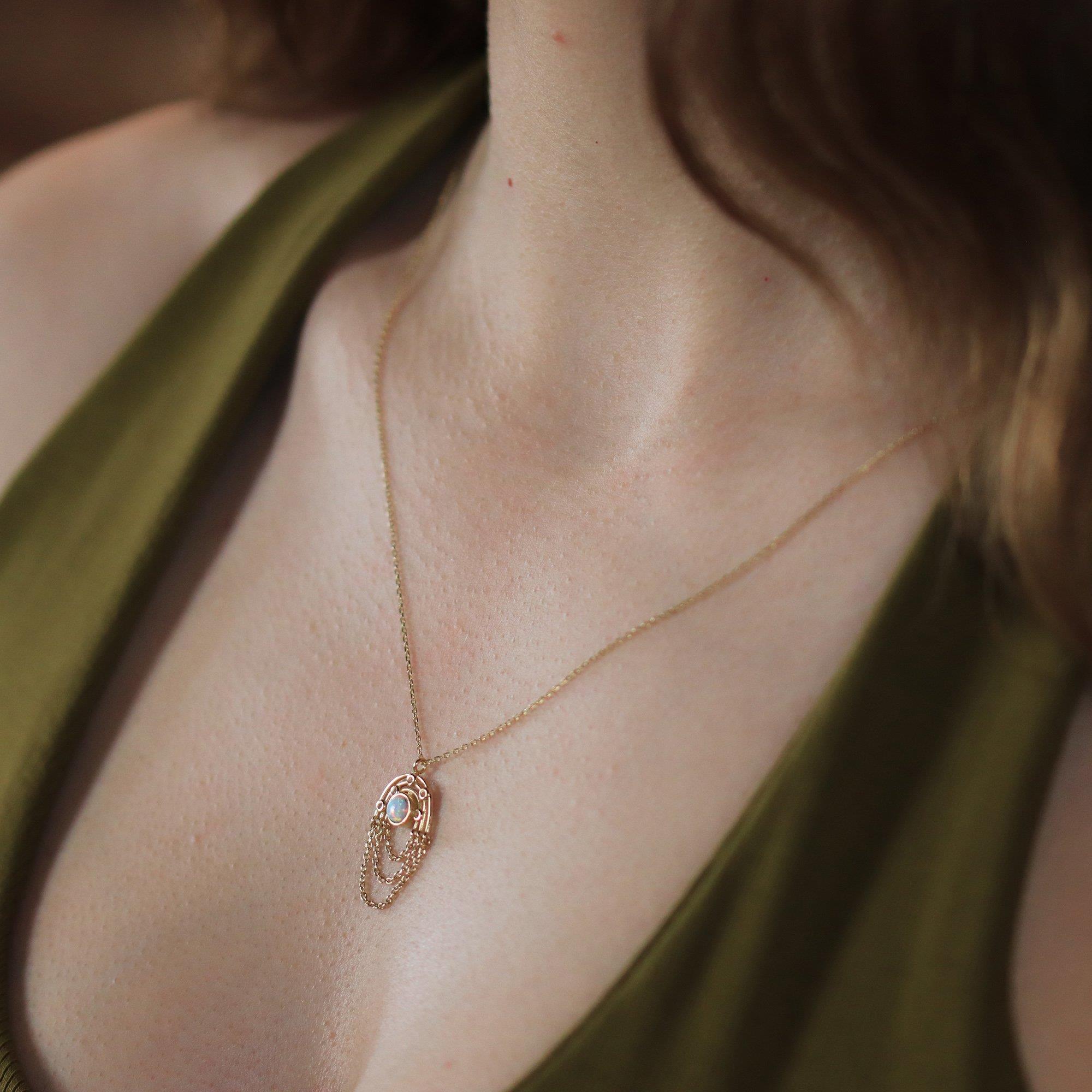 opal-kolye-84fd-d.jpg