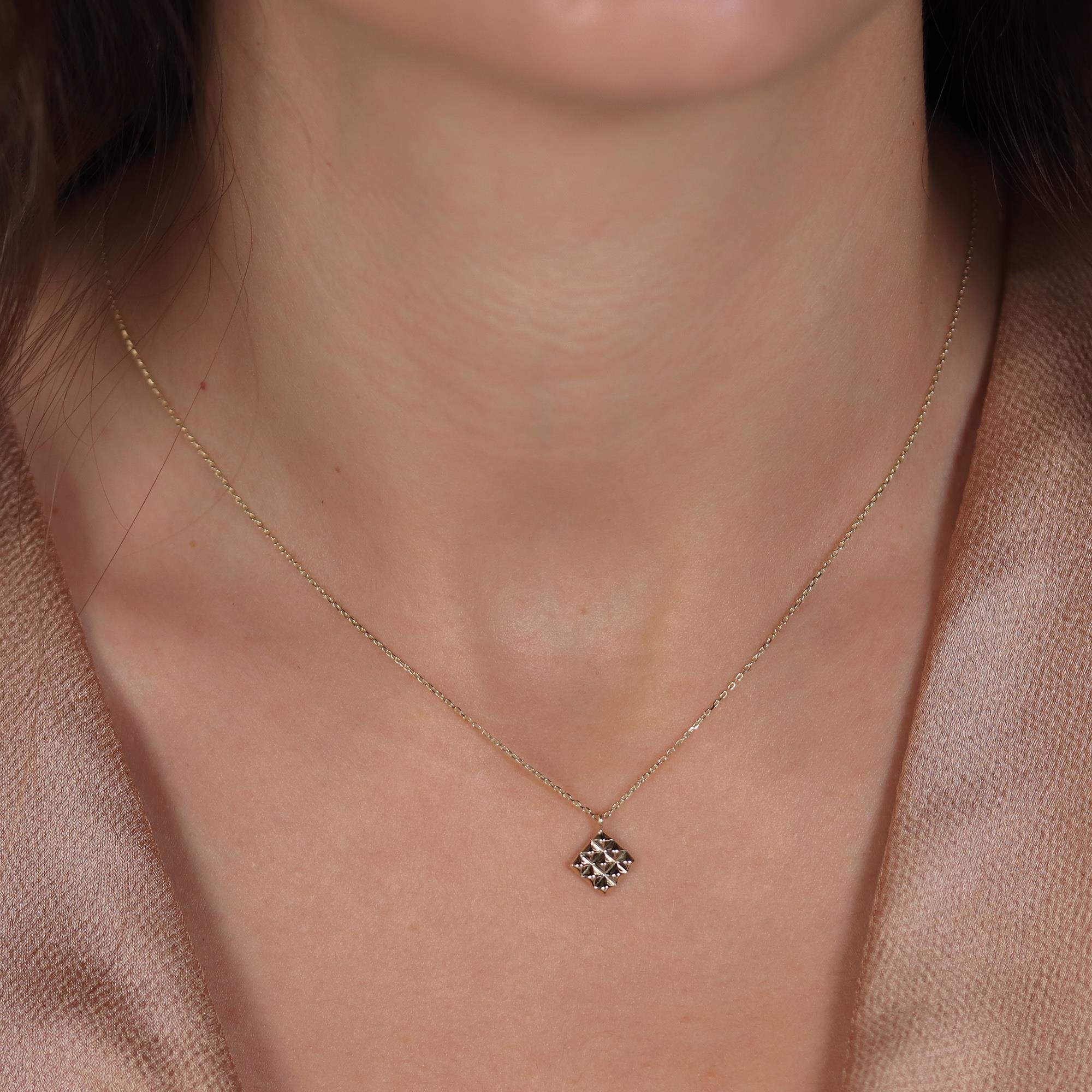 prizma-kolye-d-8665.jpg