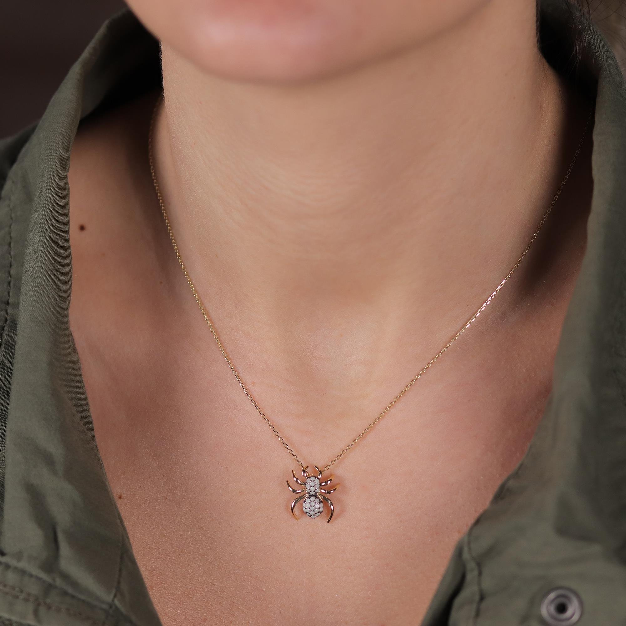 spider-kolye-6e778c.jpg