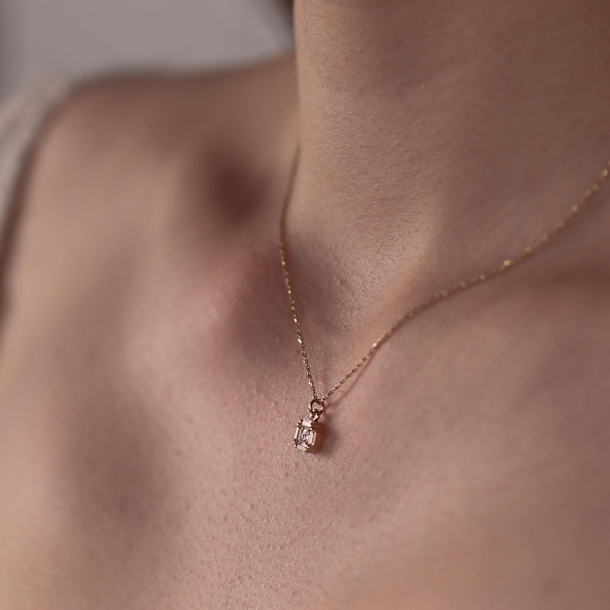 tasli-minimal-kolye--5b7b7.jpg