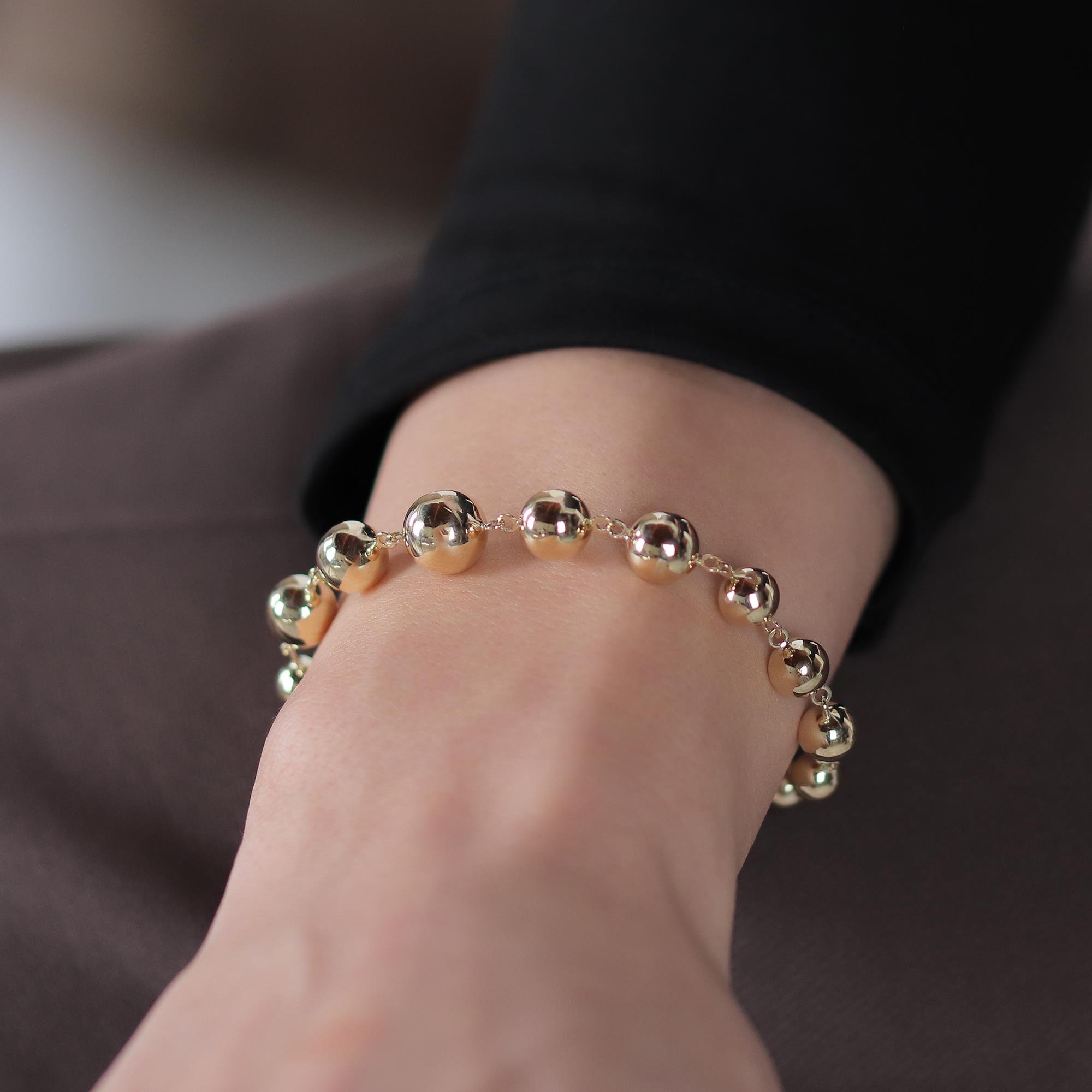 top-top-bileklik-d6e713.jpg
