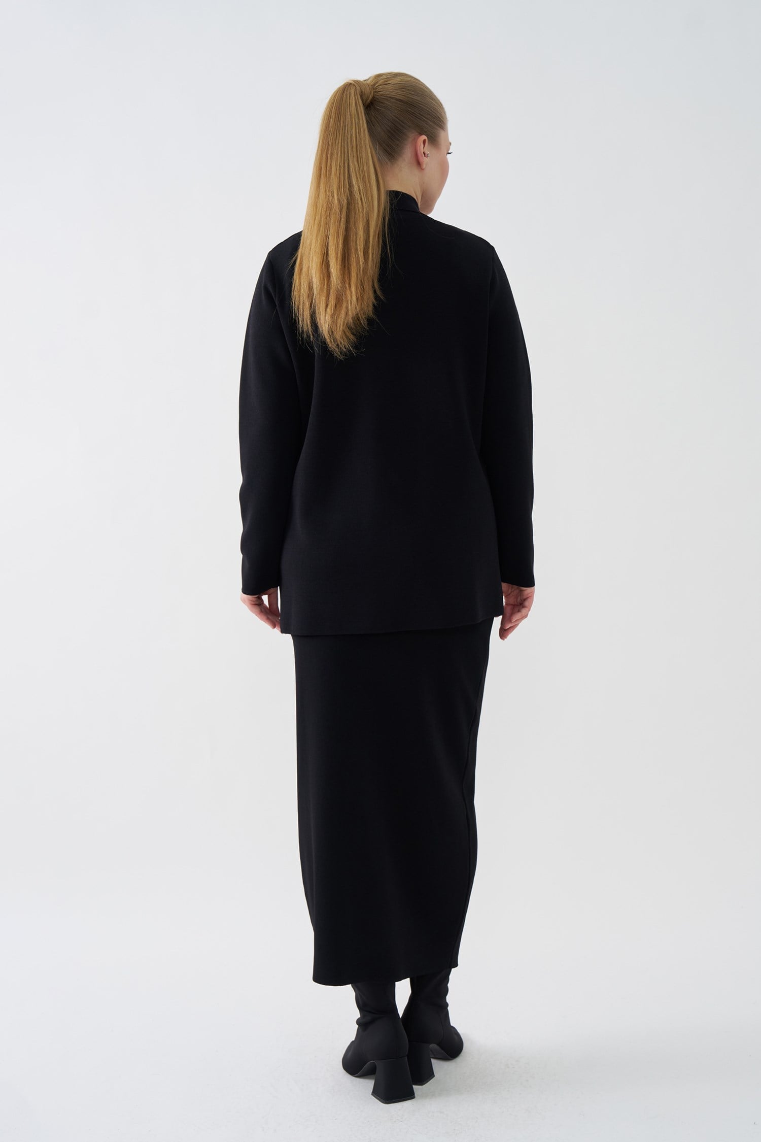 3189 AJURLU HIRKA