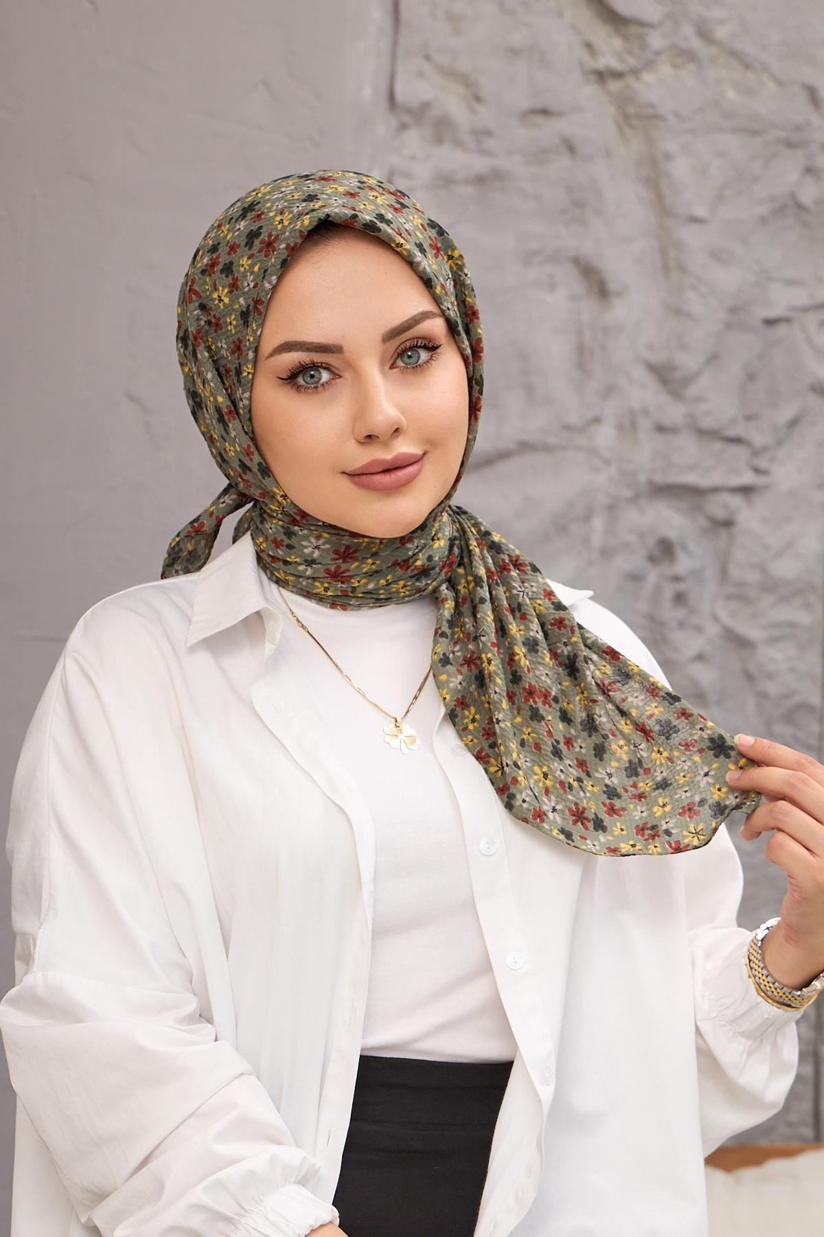 Çağla Yeşili Yonca Naturel Eşarp