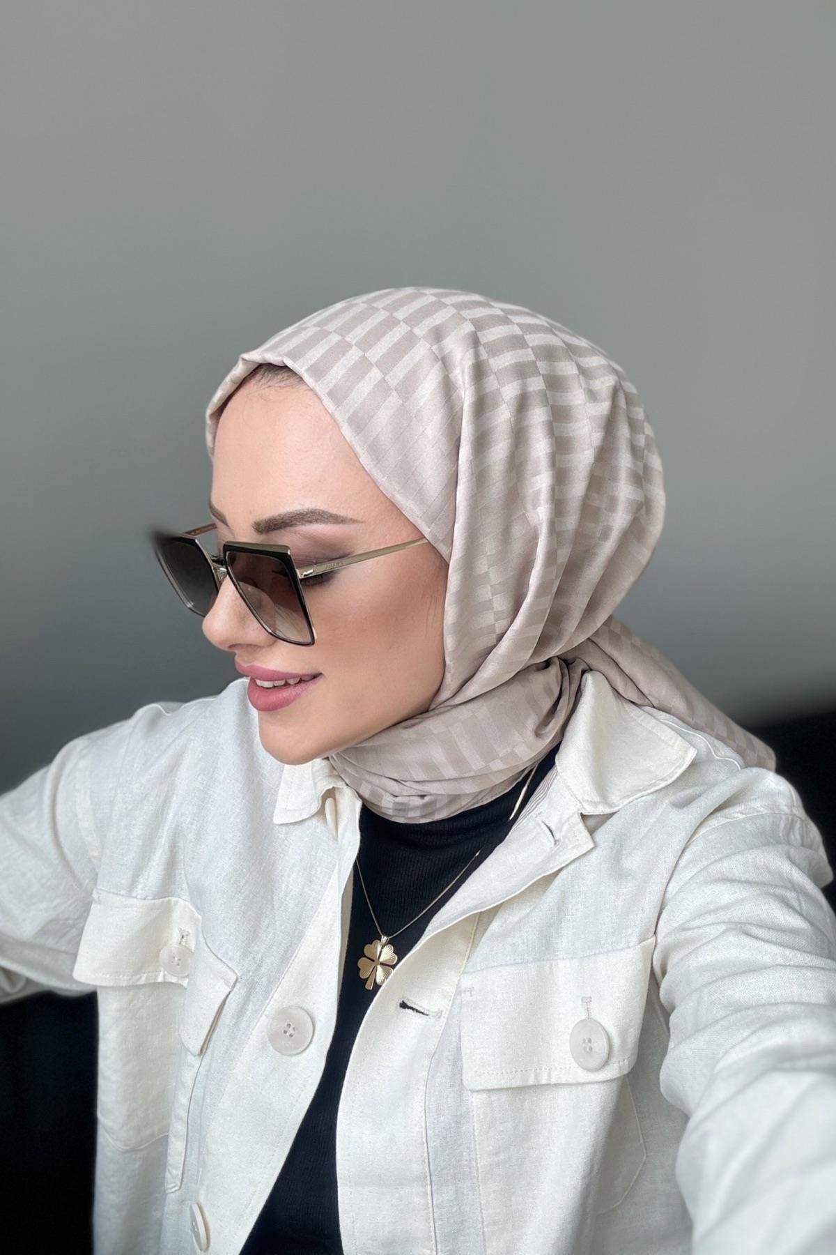 Çizgi Desen İpeksi Jakar Şal Açık Vizon