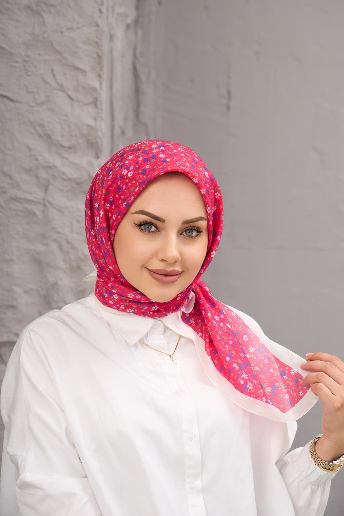 Fuşya Çicek Dijital Soft Eşarp 