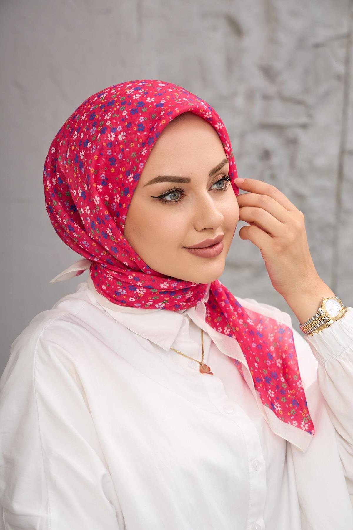 Fuşya Çicek Dijital Soft Eşarp 