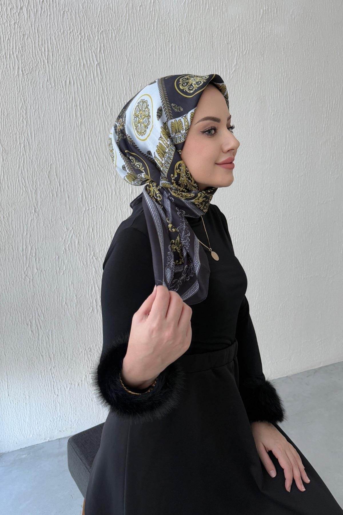 GoldSiyah Versac Desen Dijital Soft Eşarp