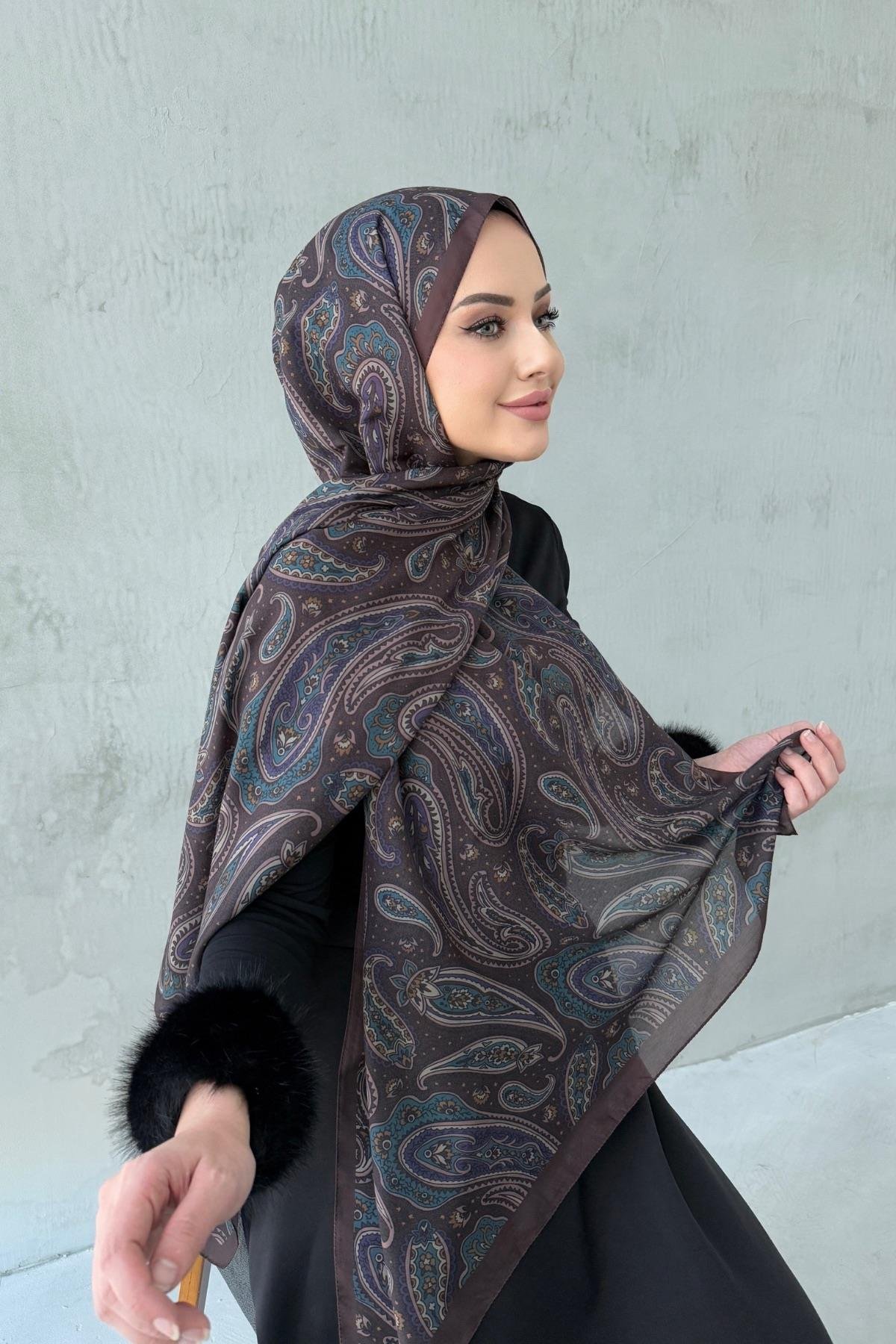 Kahverengi Elvan Modal İpek Şal