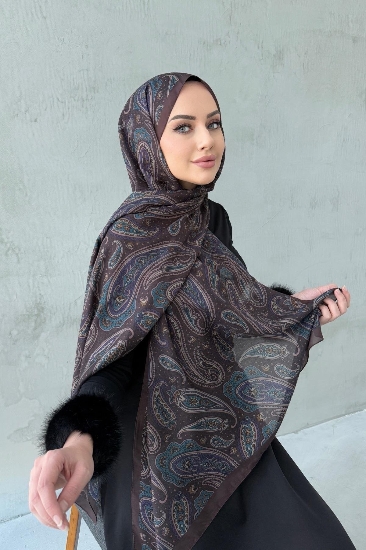 Kahverengi Elvan Modal İpek Şal