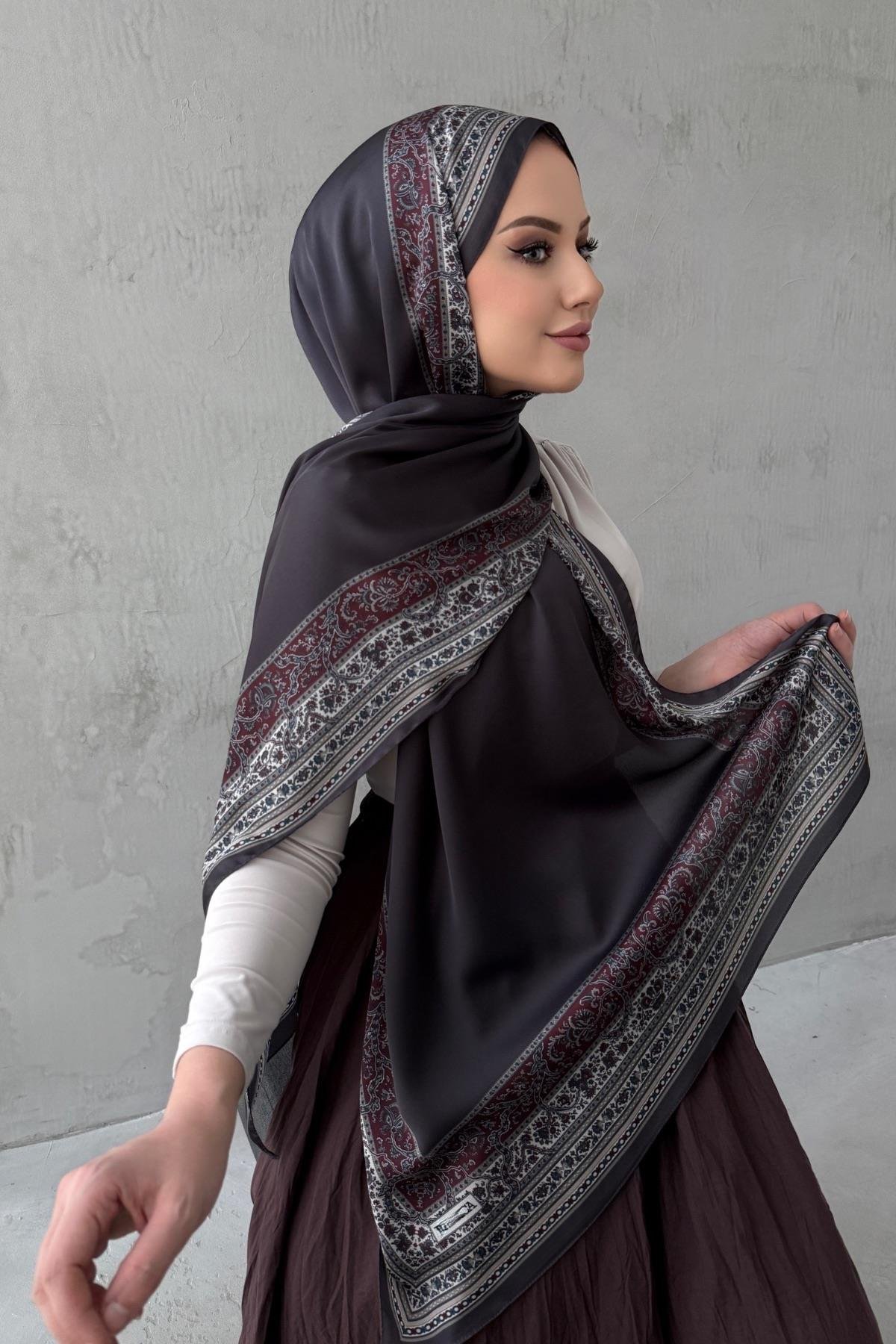 Koyu Kahverengi Bohem Kumlu İpek Şal 