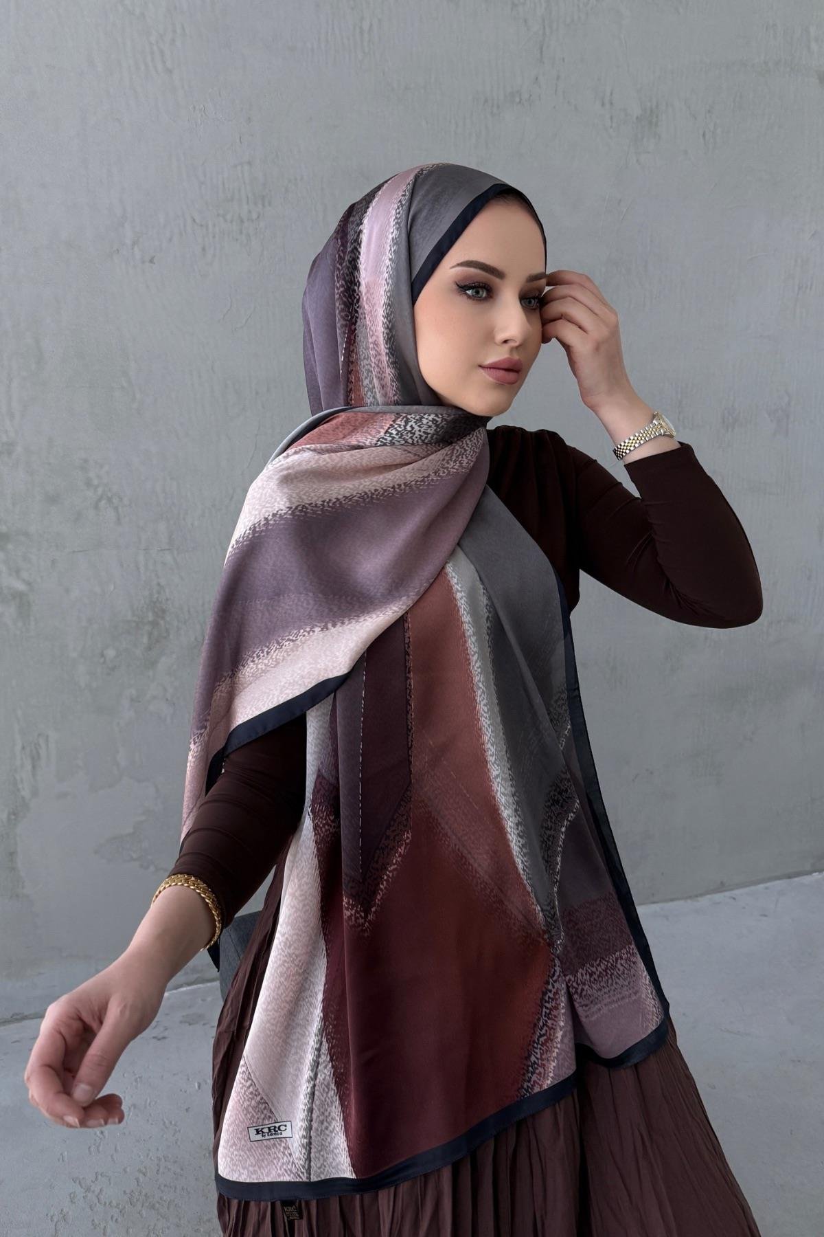 Kumsal Bohem Kumlu İpek Şal