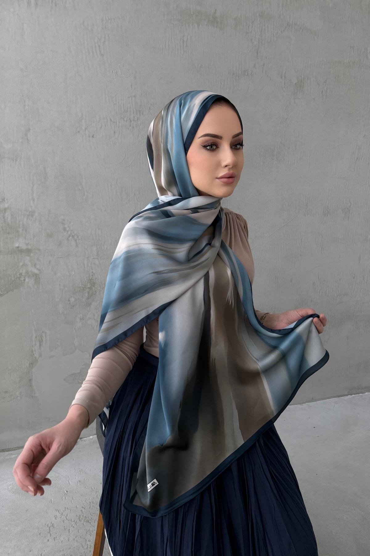 Lacivert Berçem Kumlu İpek Şal