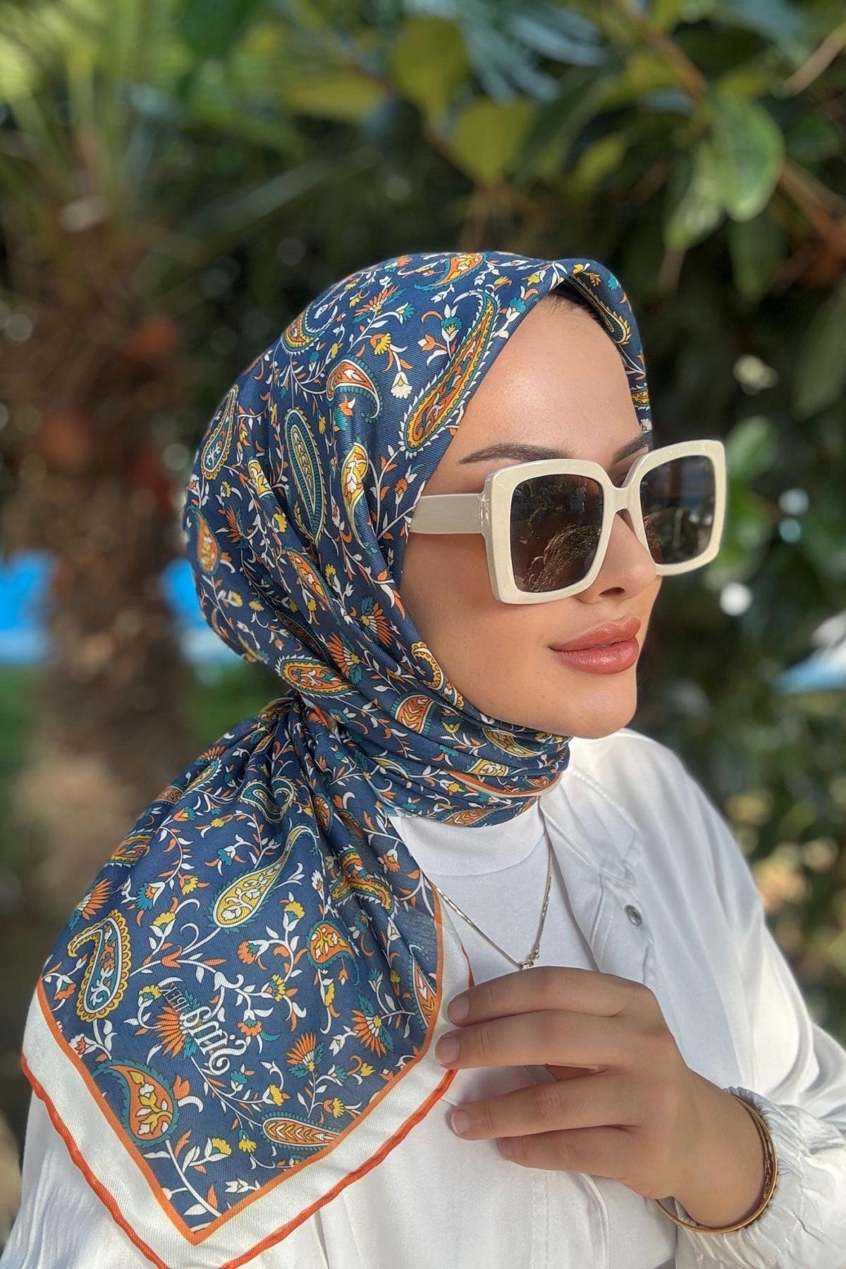 Mavi Retro Dijital Soft Eşarp